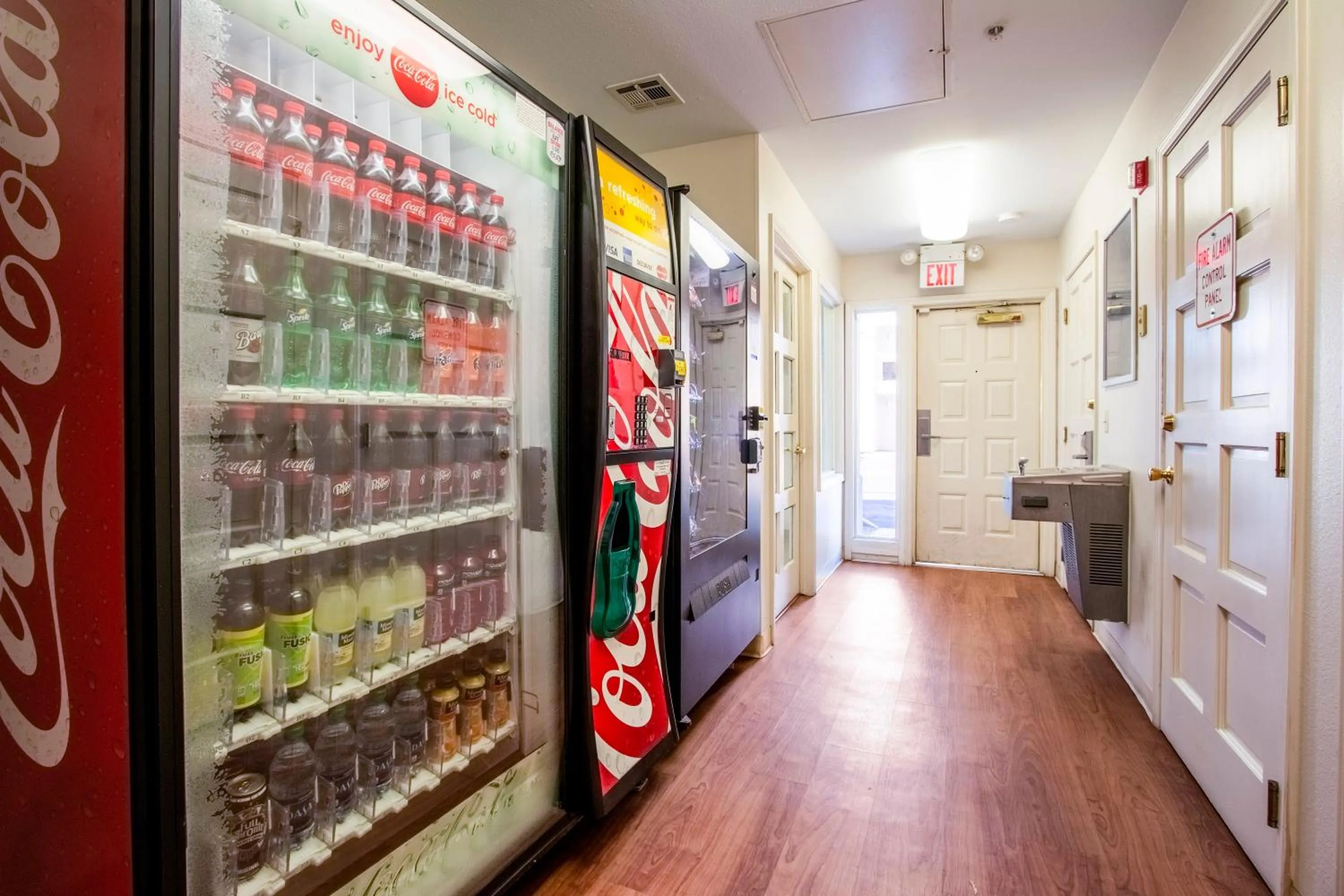 Other in HomeTowne Studios by Red Roof Phoenix - Black Canyon Highway