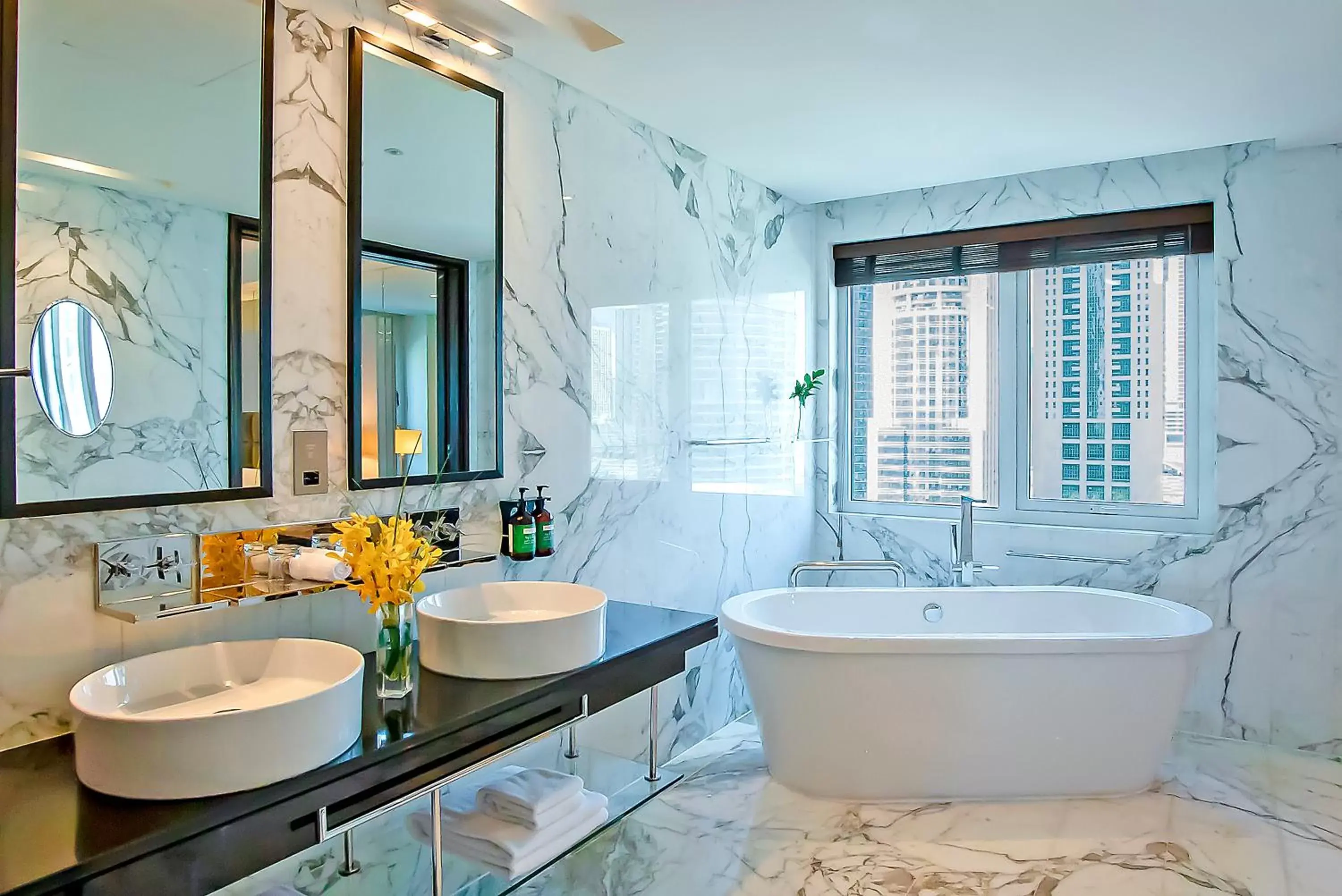 Bathroom in voco - Bonnington Dubai, an IHG Hotel