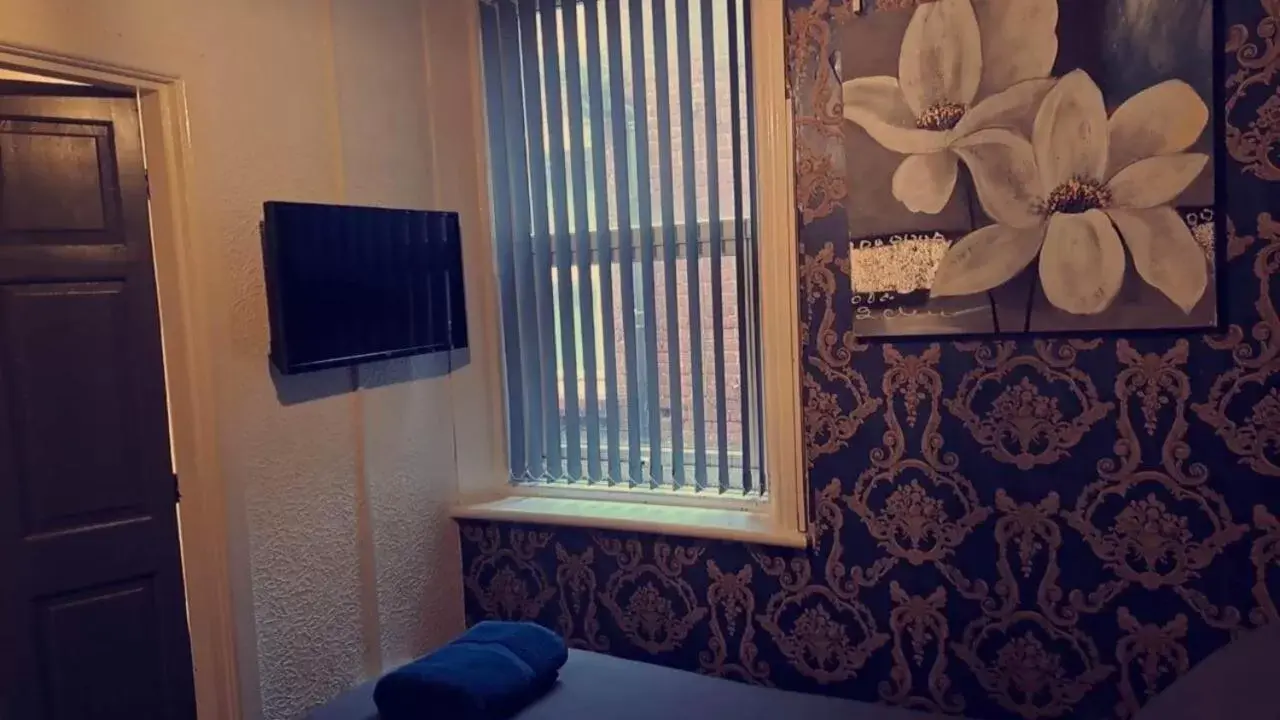 Bedroom, Bed in Urban Inn Bedroom, Bed in Urban Inn