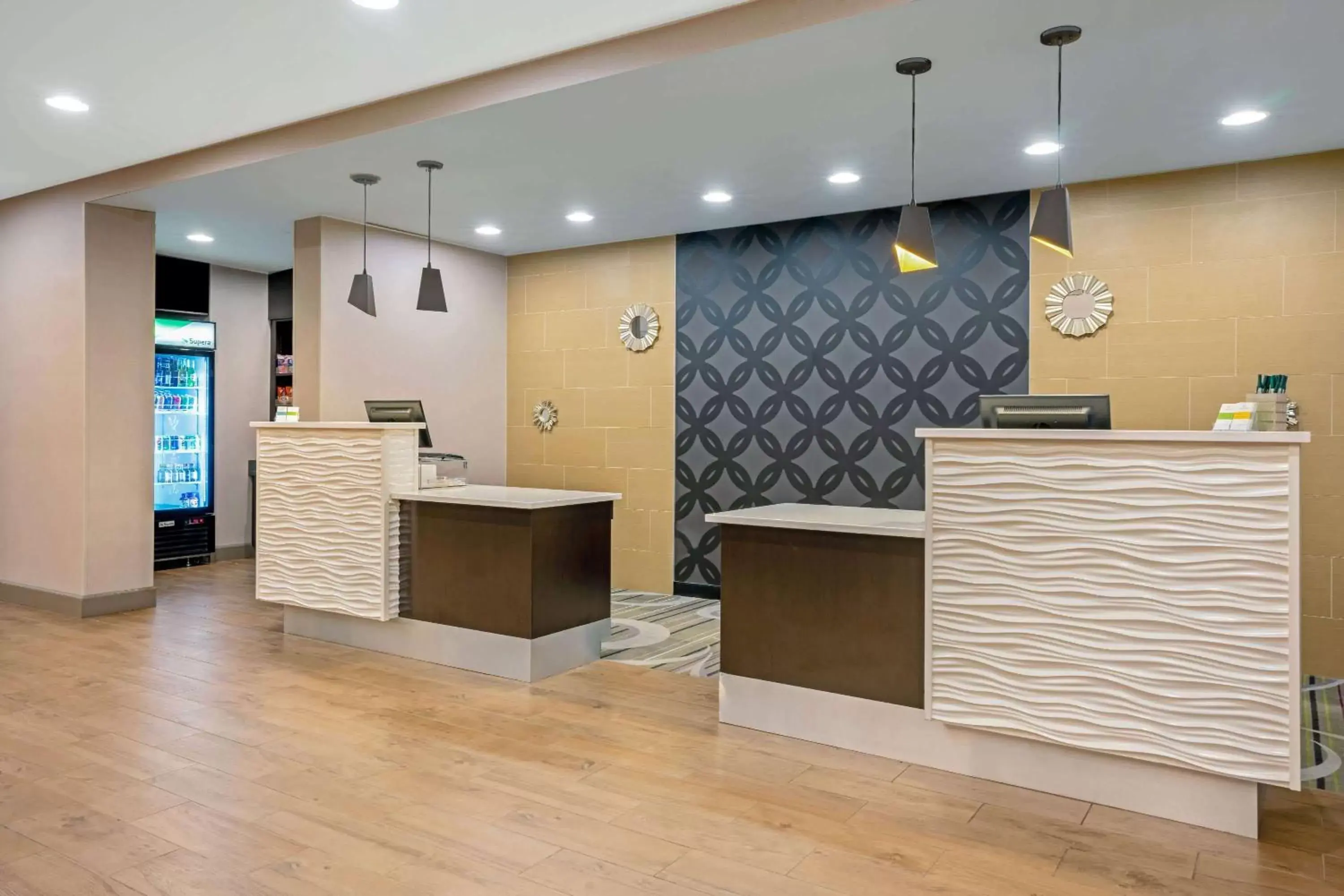 Lobby or reception, Lobby/Reception in La Quinta by Wyndham Tumwater - Olympia