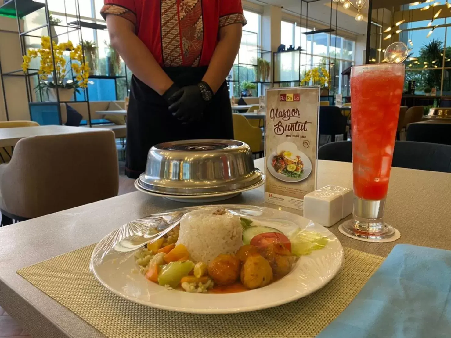 Food in Swiss-Belinn Airport Surabaya