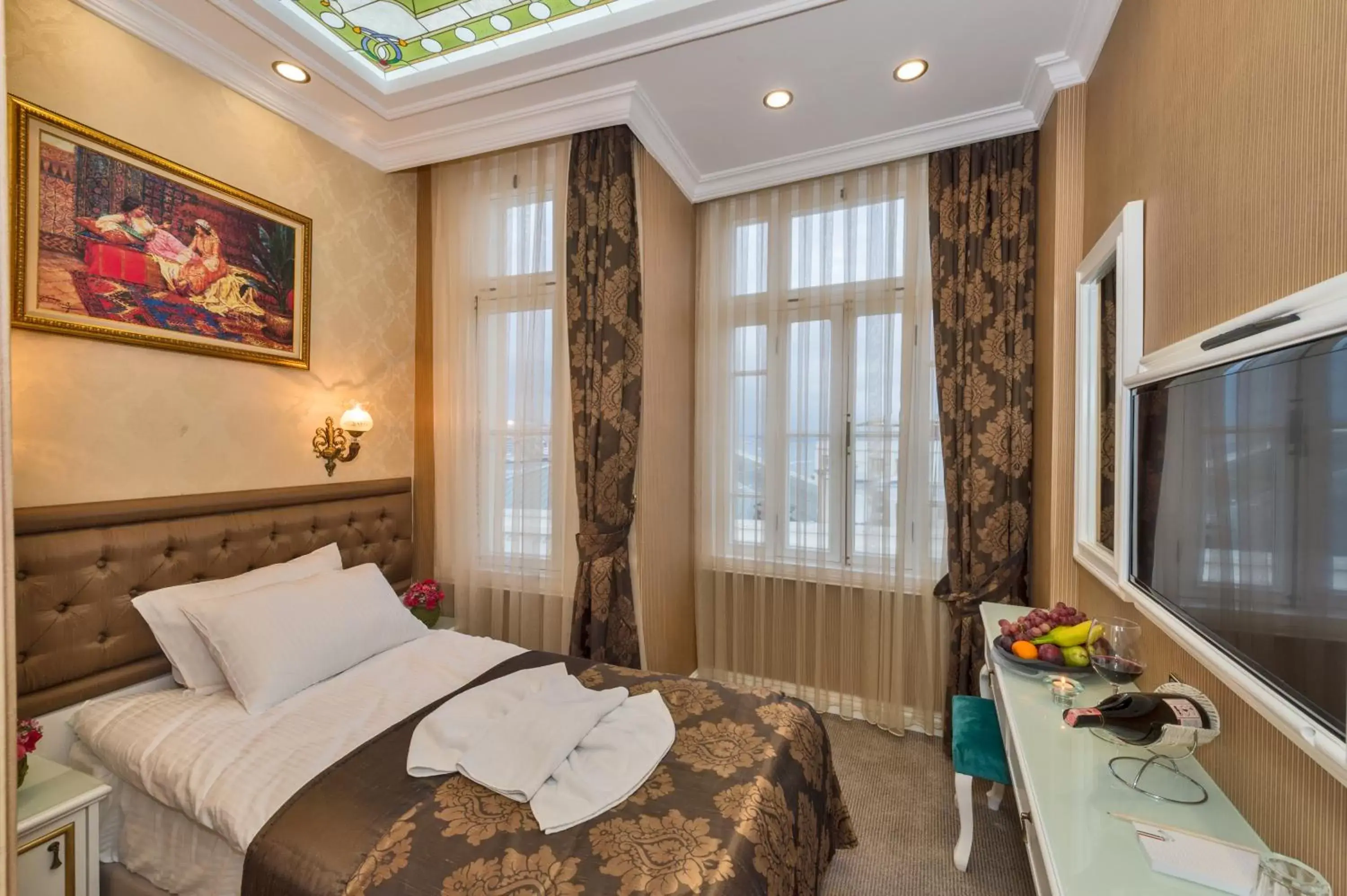 Bedroom, Bed in Alpek Hotel