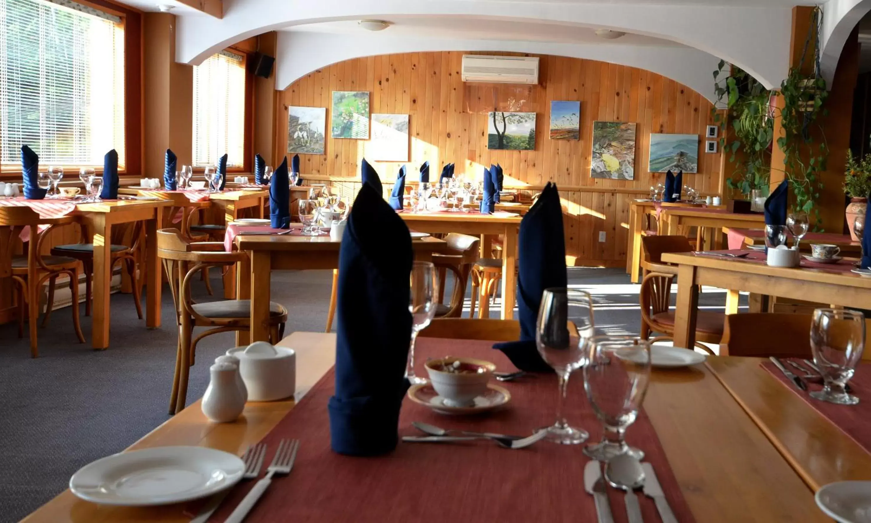 Restaurant/Places to Eat in Auberge le Relais des Hautes Gorges