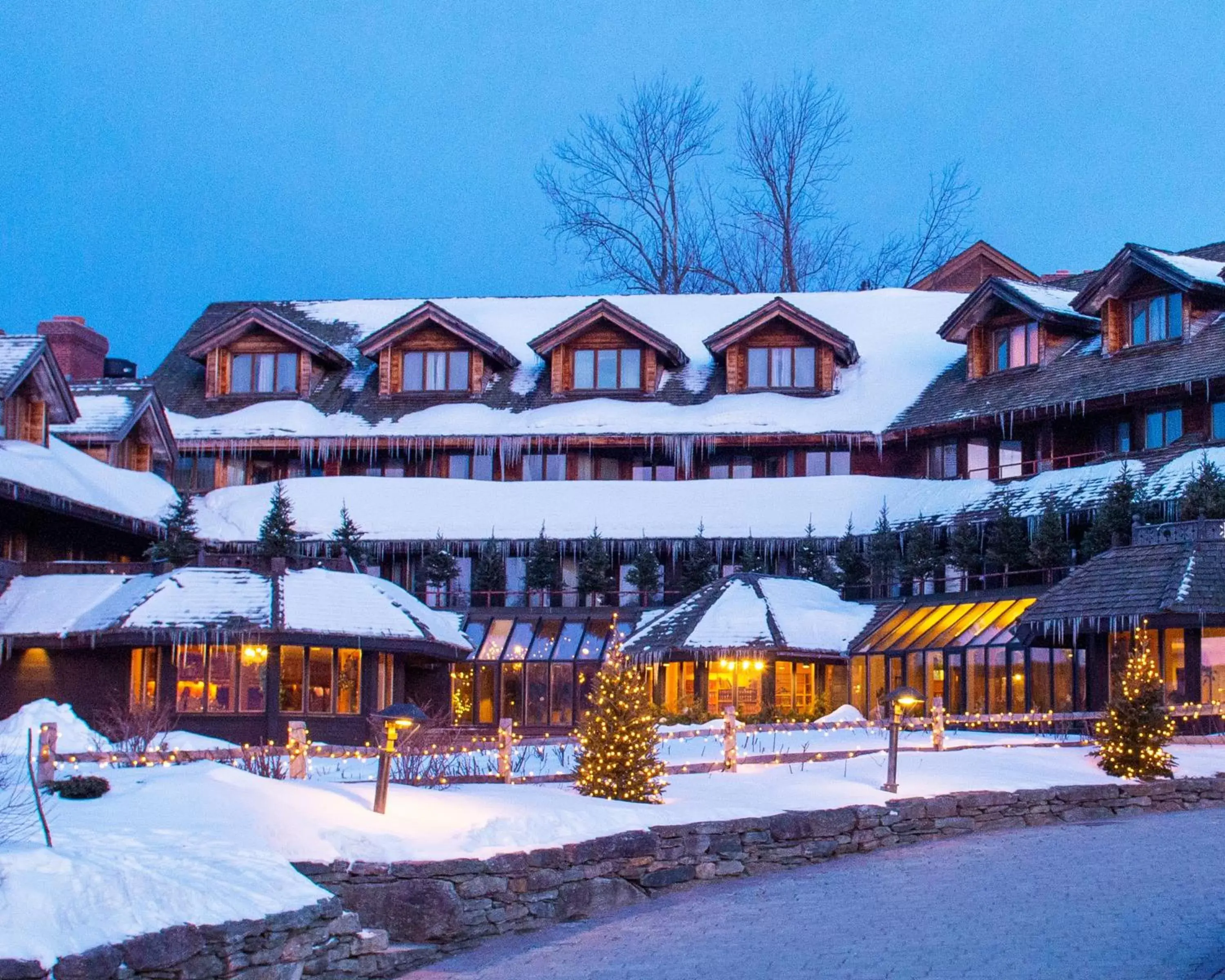 Bird's eye view, Winter in Trapp Family Lodge