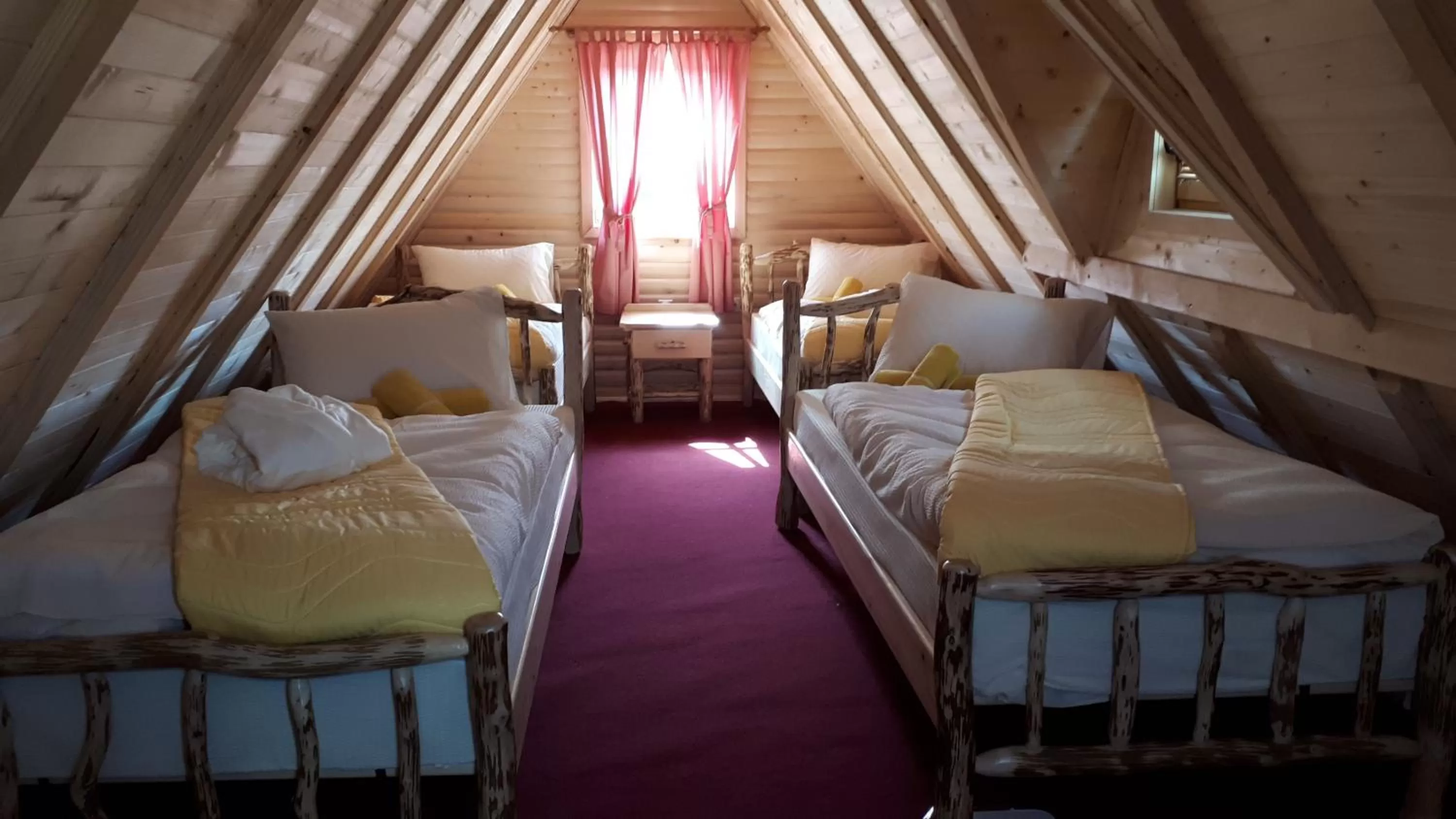 Photo of the whole room, Bed in Etno naselje KUM