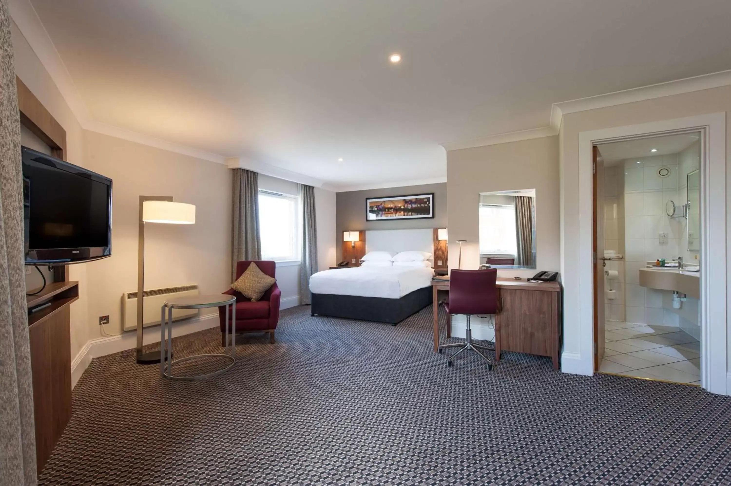 Bed in Doubletree By Hilton Glasgow Strathclyde