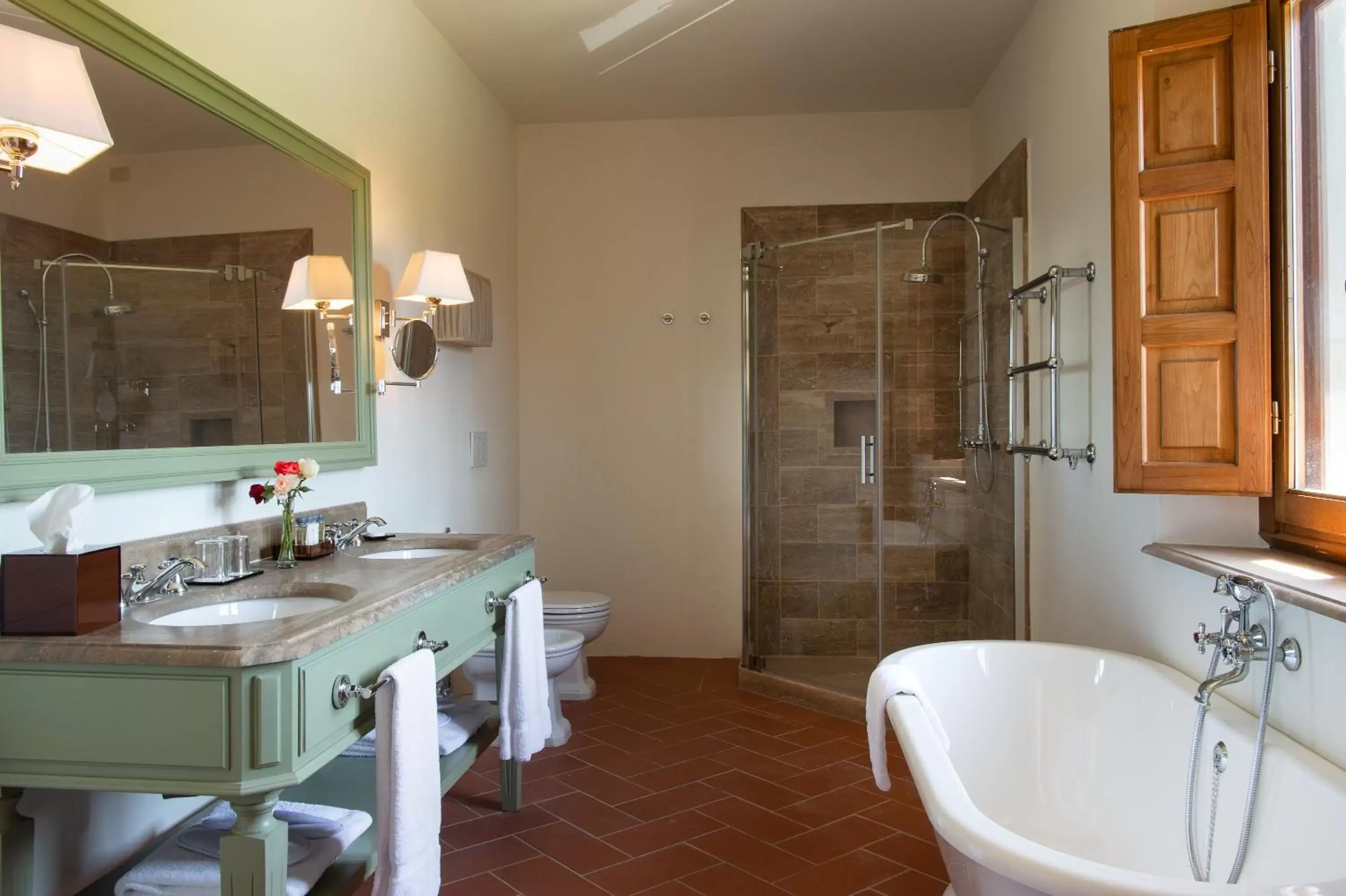 Shower, Bathroom in VIESCA Suites & Villas Il Borro Toscana