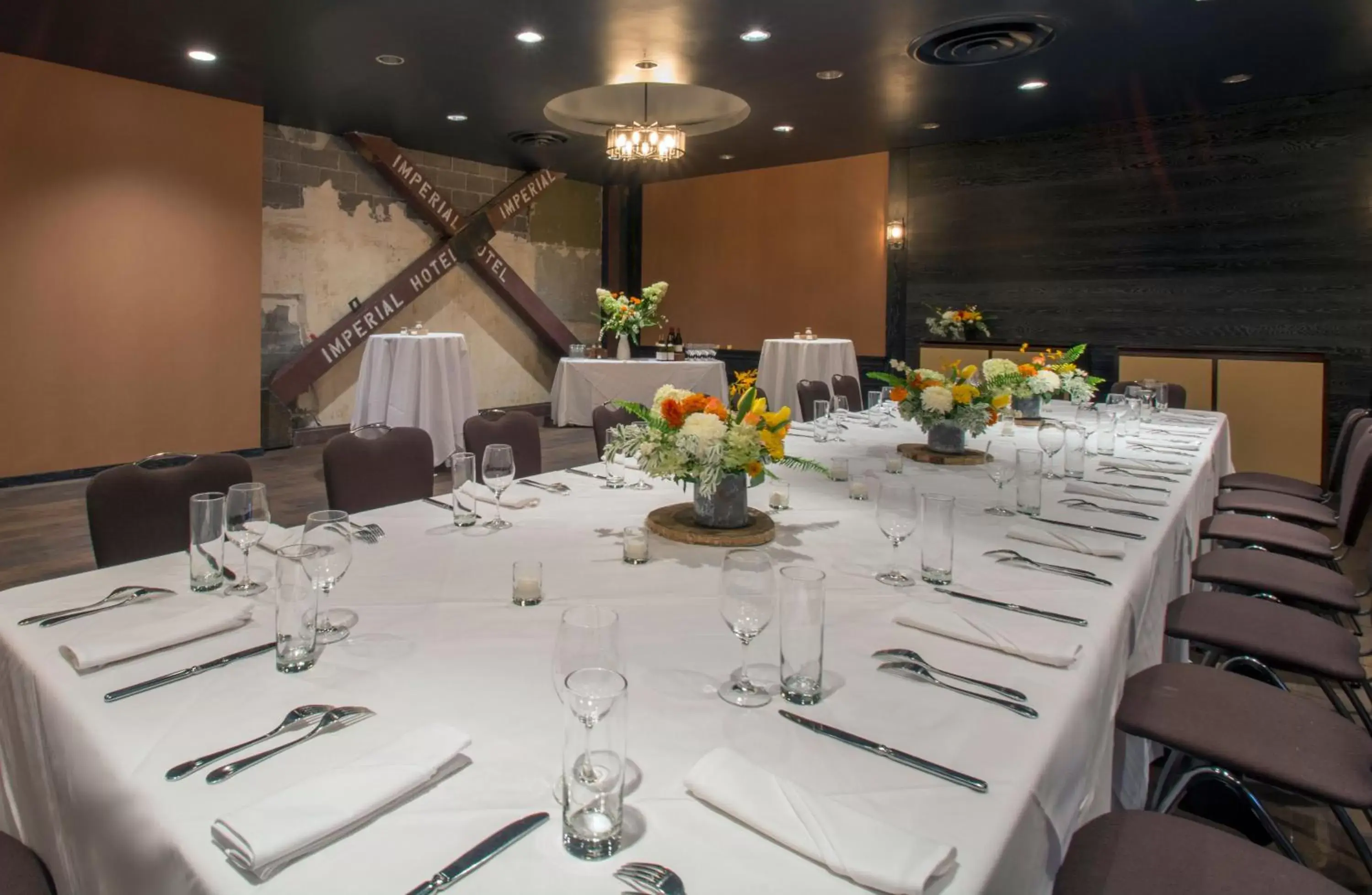 Banquet/Function facilities, Restaurant/Places to Eat in Hotel Lucia, a Provenance Hotel