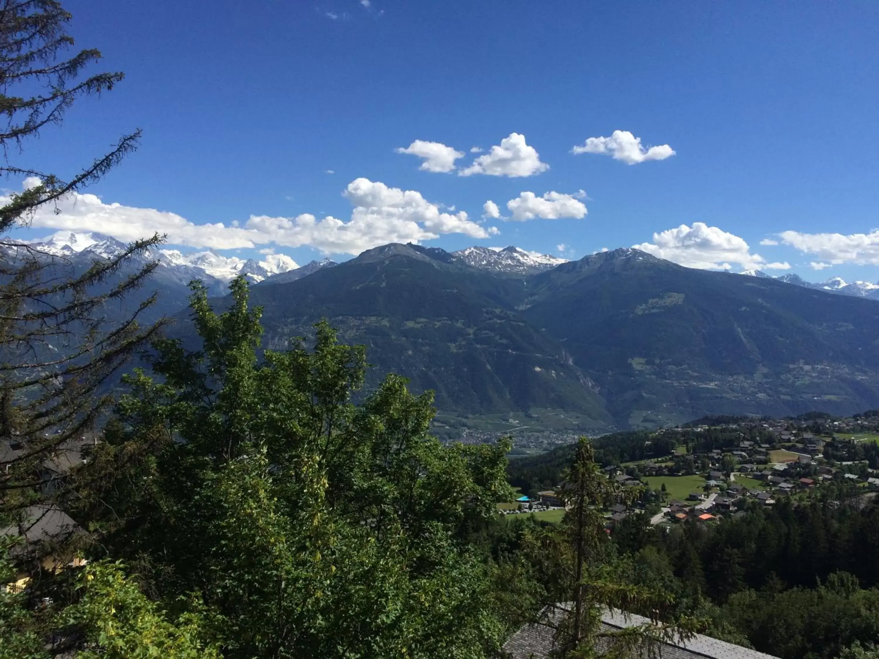 View (from property/room), Mountain View in Hôtel de la Forêt