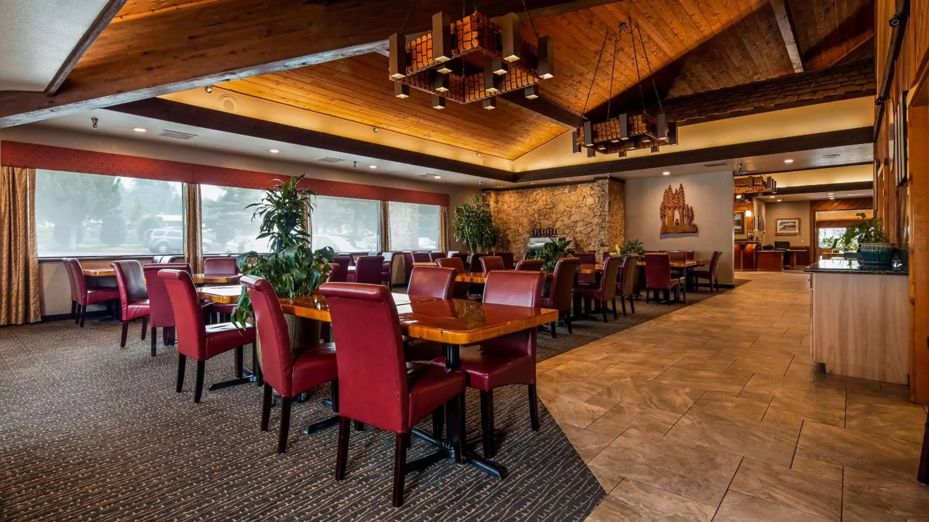 Restaurant/Places to Eat in Best Western Plus Tree House