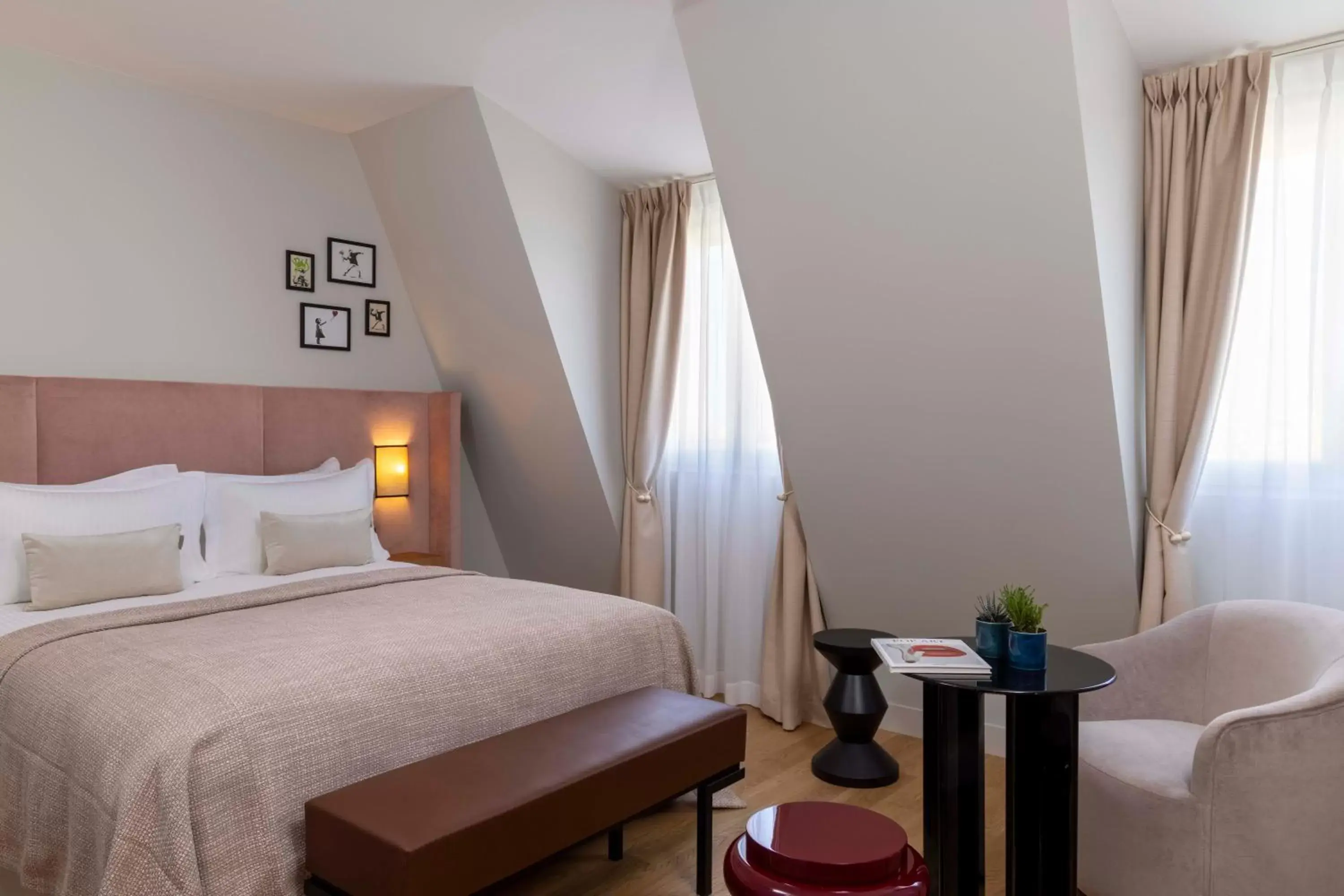 Bedroom, Bed in Hotel Le 37 Bis