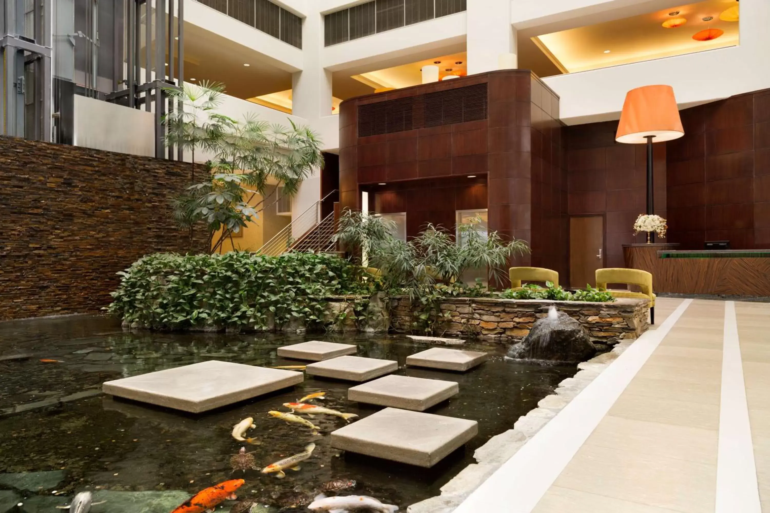 Lobby or reception in Embassy Suites Los Angeles Glendale