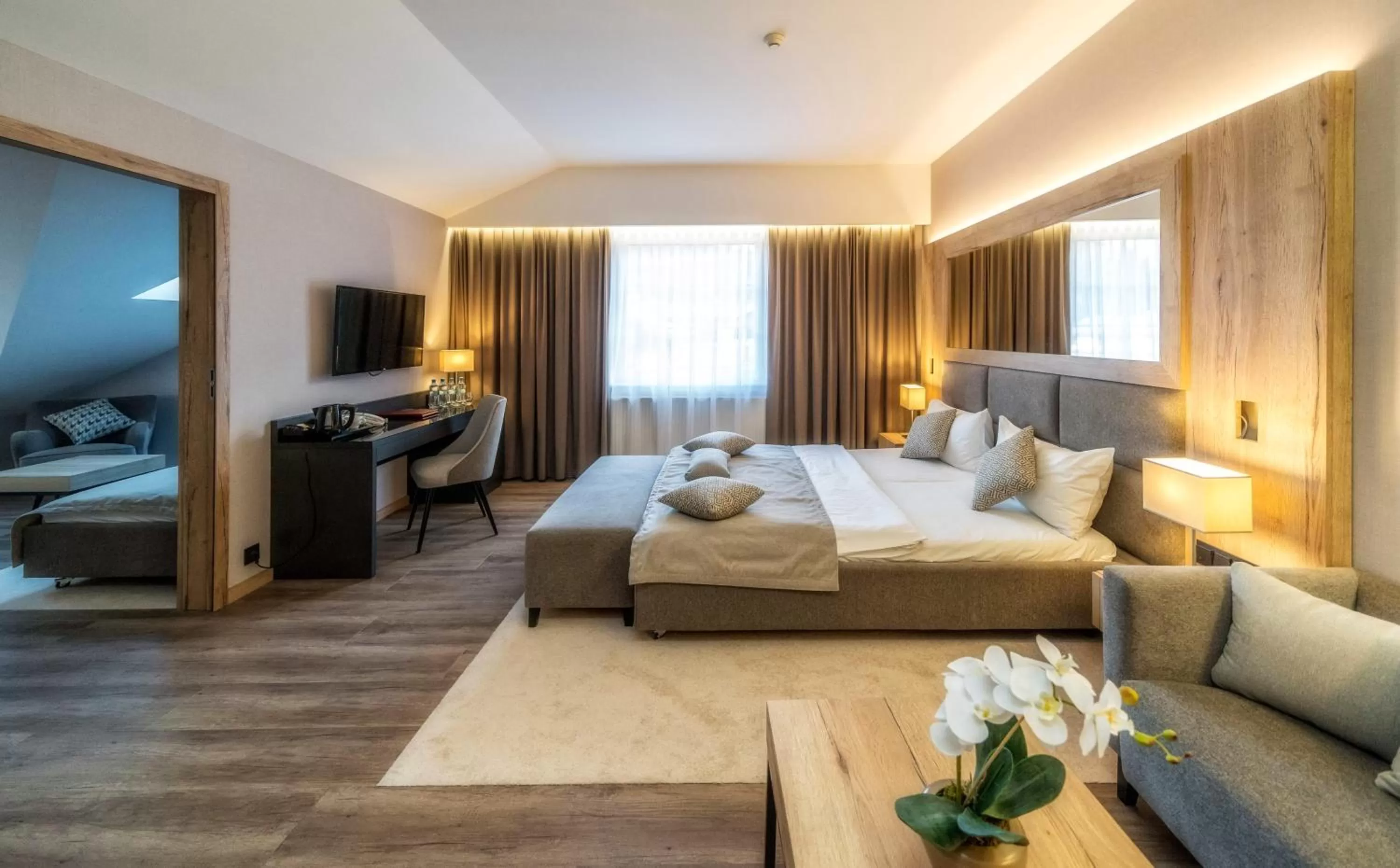 Photo of the whole room, Bed in Hotel META Resort & Vine SPA