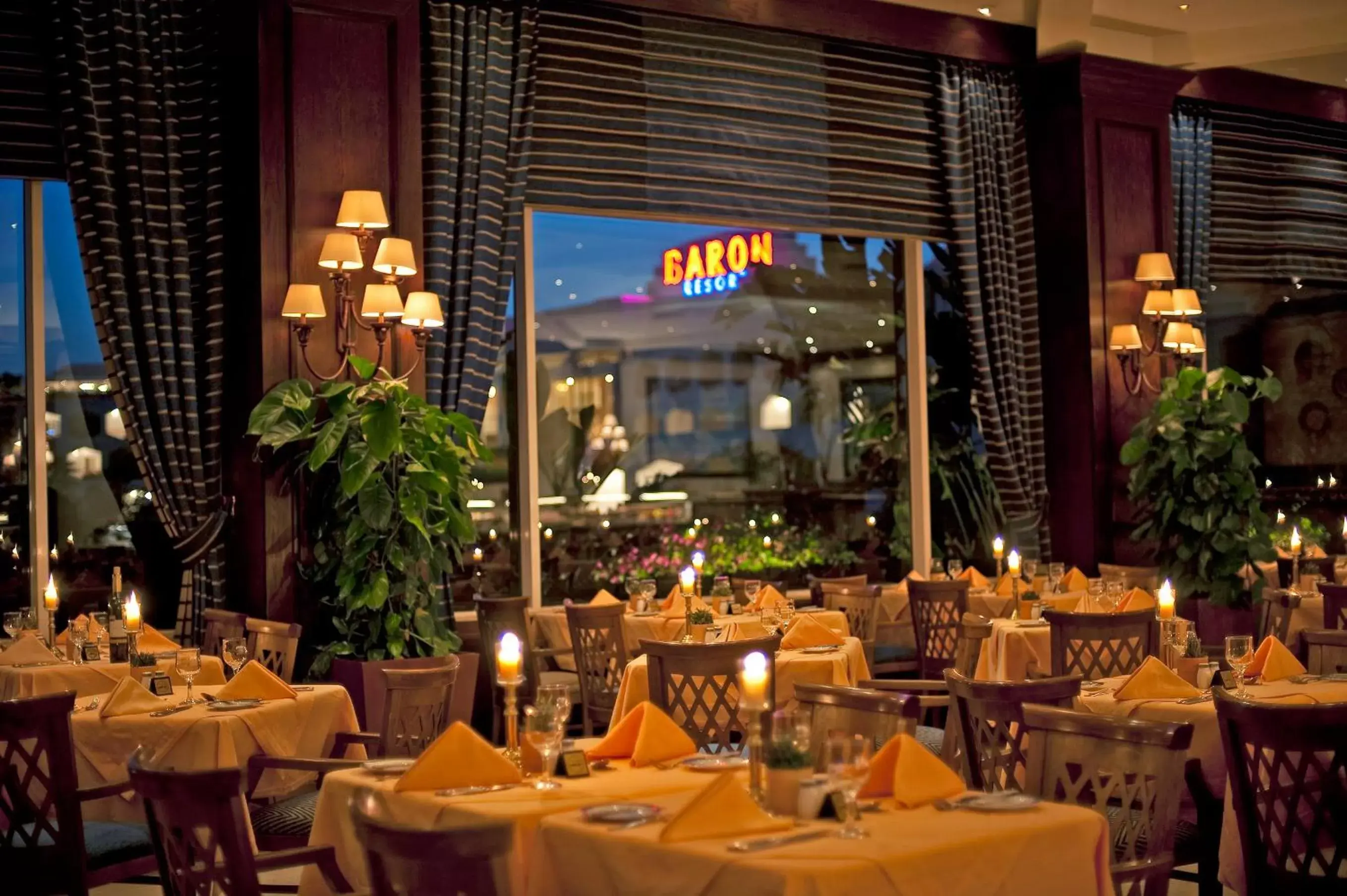 Restaurant/Places to Eat in Baron Resort Sharm El Sheikh