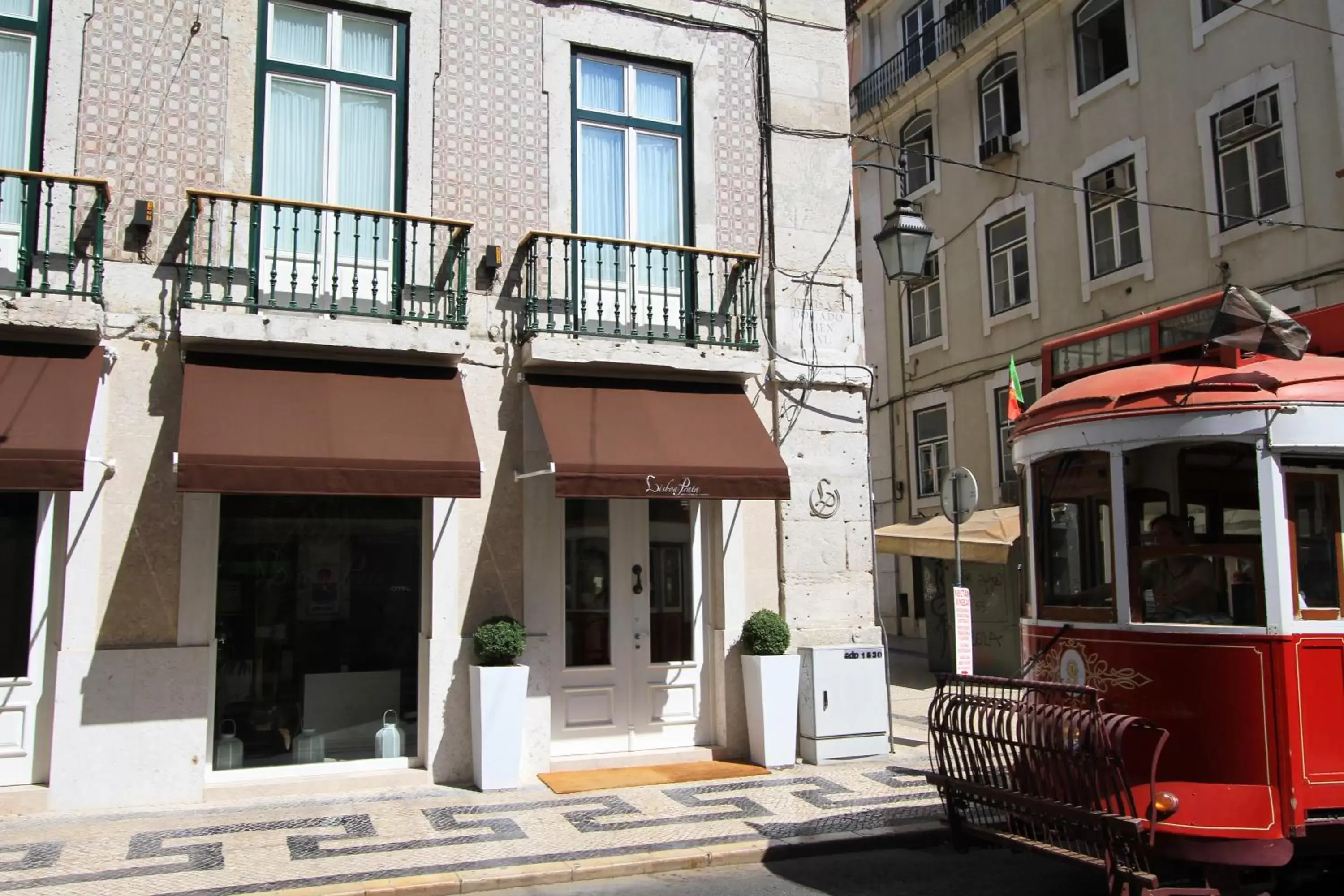 Facade/entrance, Property Building in Lisboa Prata Boutique Hotel