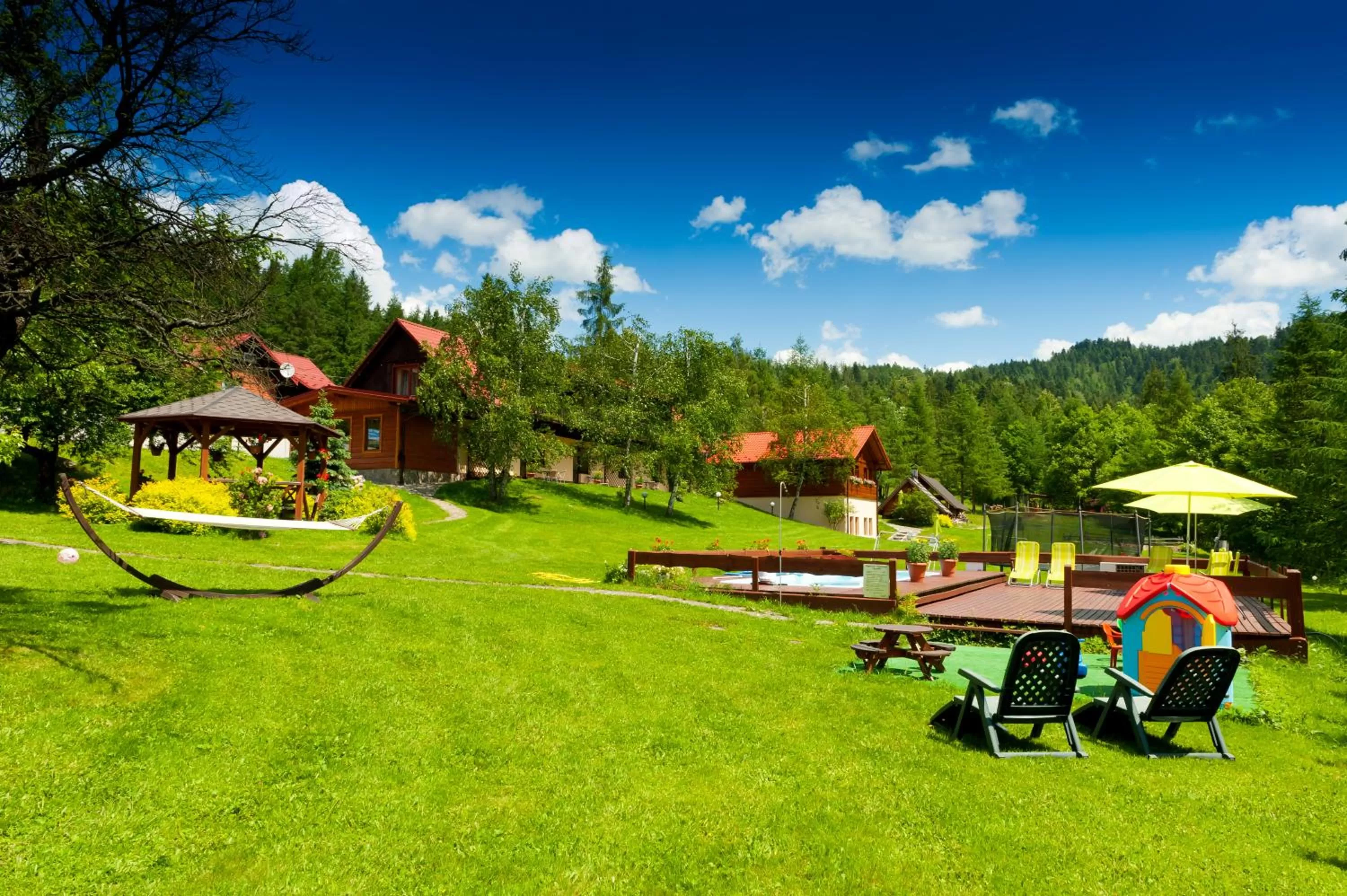 Swimming pool, Garden in Karina