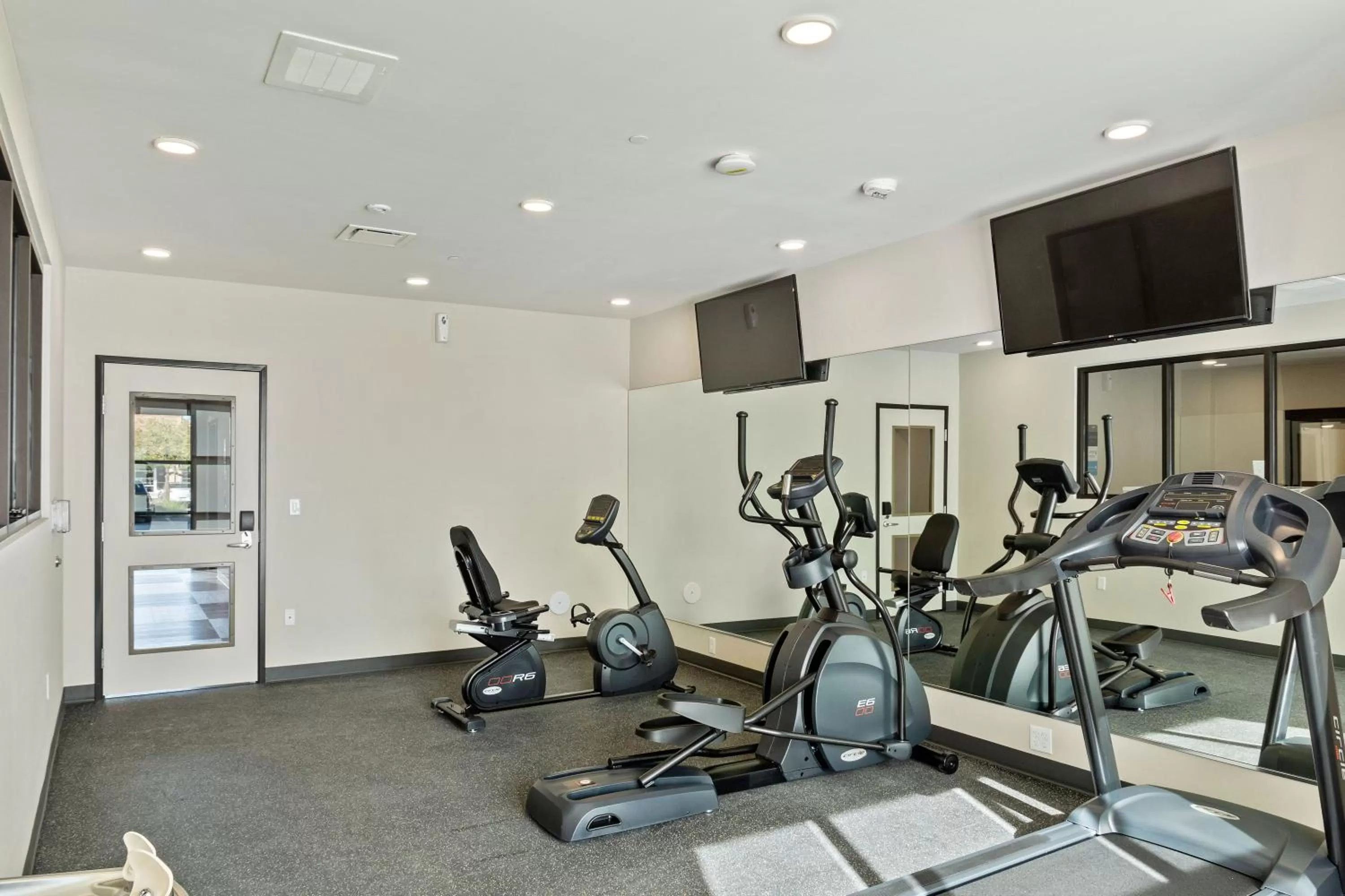 Fitness centre/facilities in Extended Stay America Premier Suites - Phoenix - Chandler - Downtown