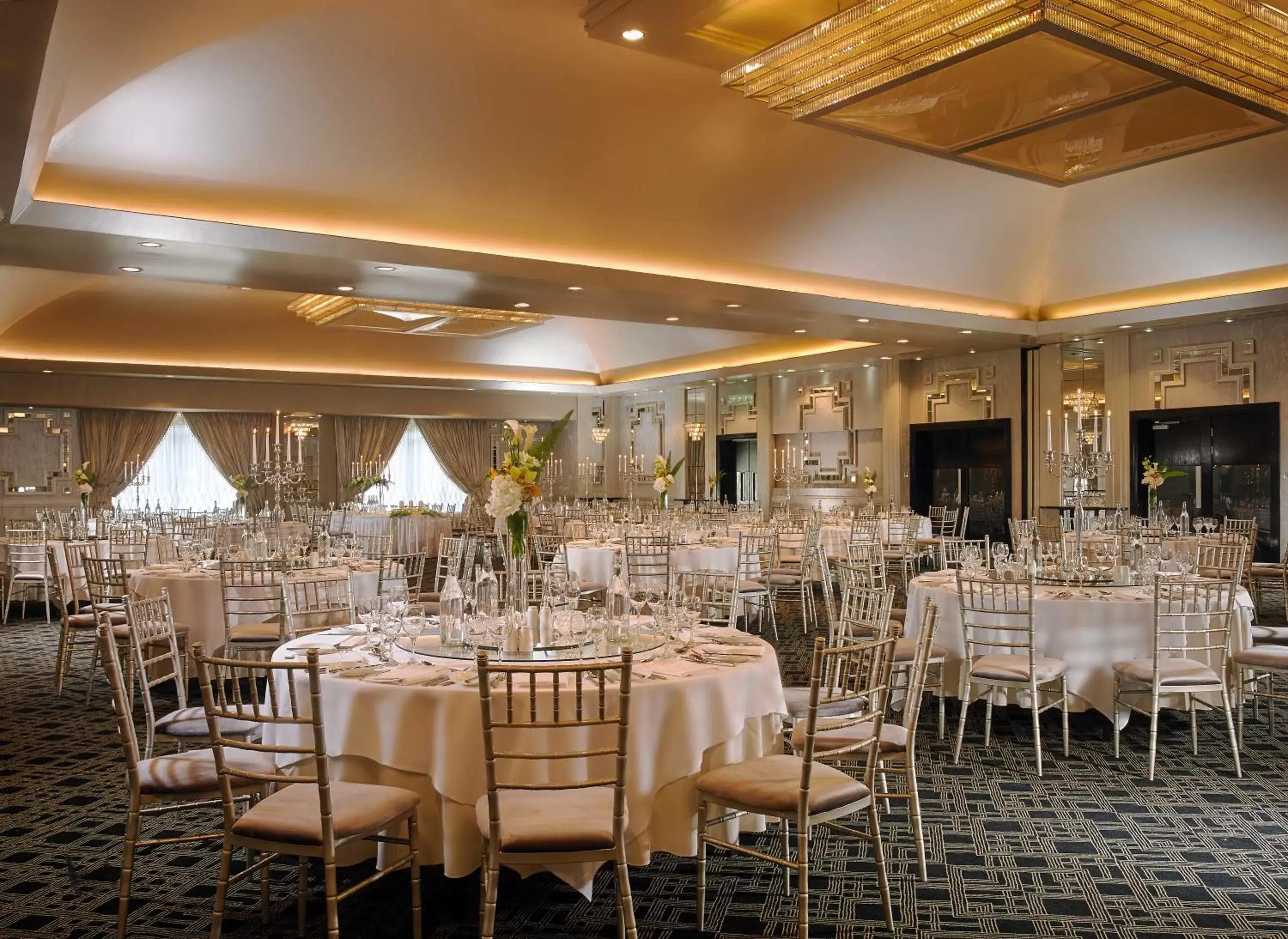 Banquet/Function facilities, Restaurant/Places to Eat in Maryborough Hotel & Spa