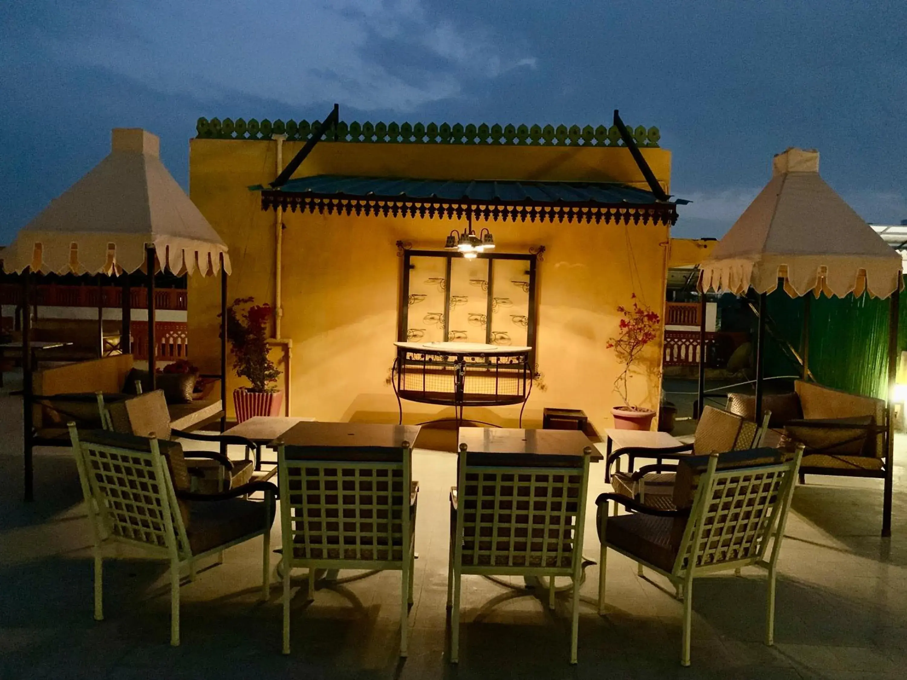 Property building, Restaurant/Places to Eat in Suryaa Villa Jaipur - A Boutique Heritage Haveli