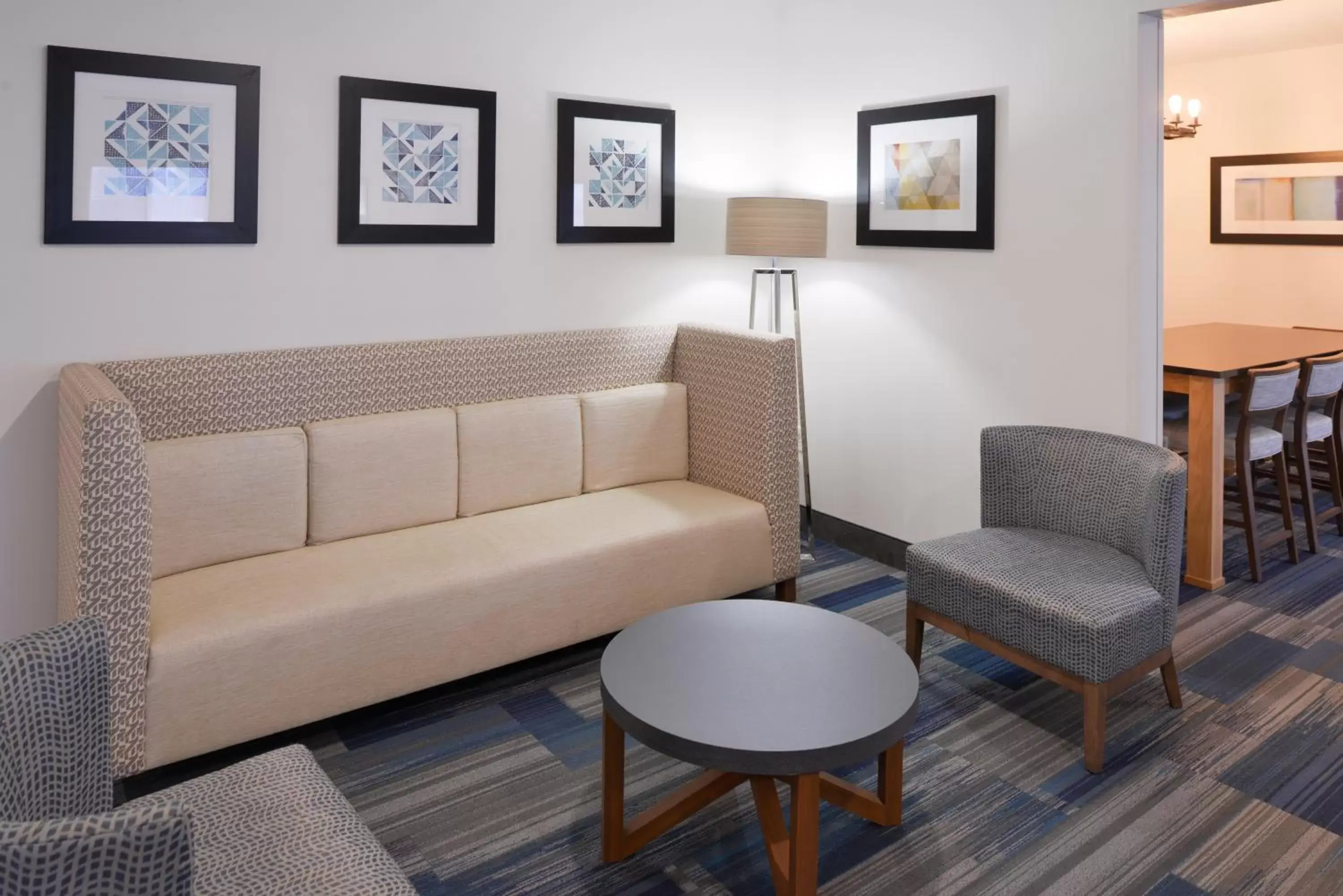 Property building, Seating Area in Holiday Inn Express Hotel & Suites Sioux Falls At Empire Mall, an IHG Hotel