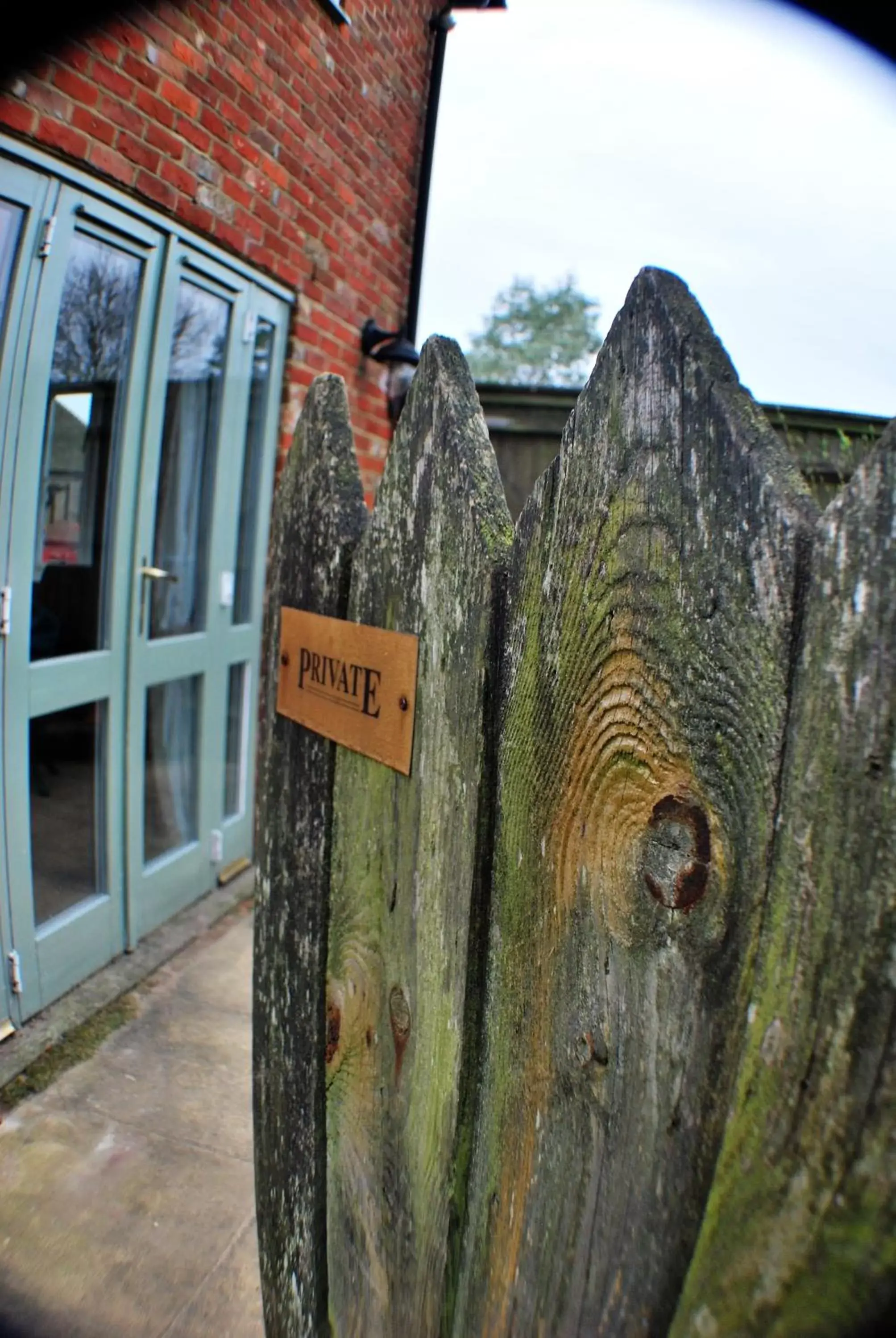 Facade/entrance in The Bowl Inn