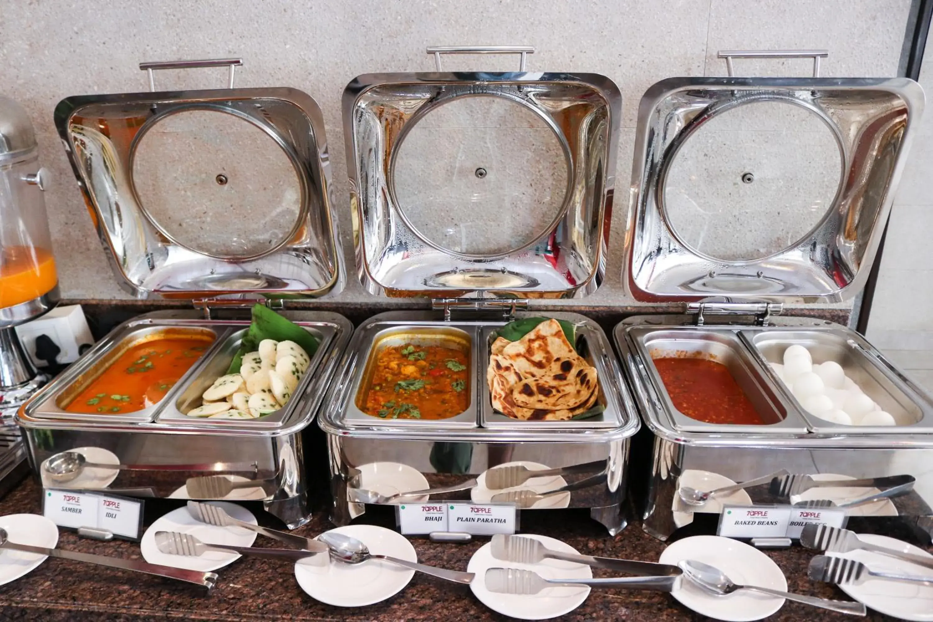 Food in 7 Apple Hotel, Vadodara