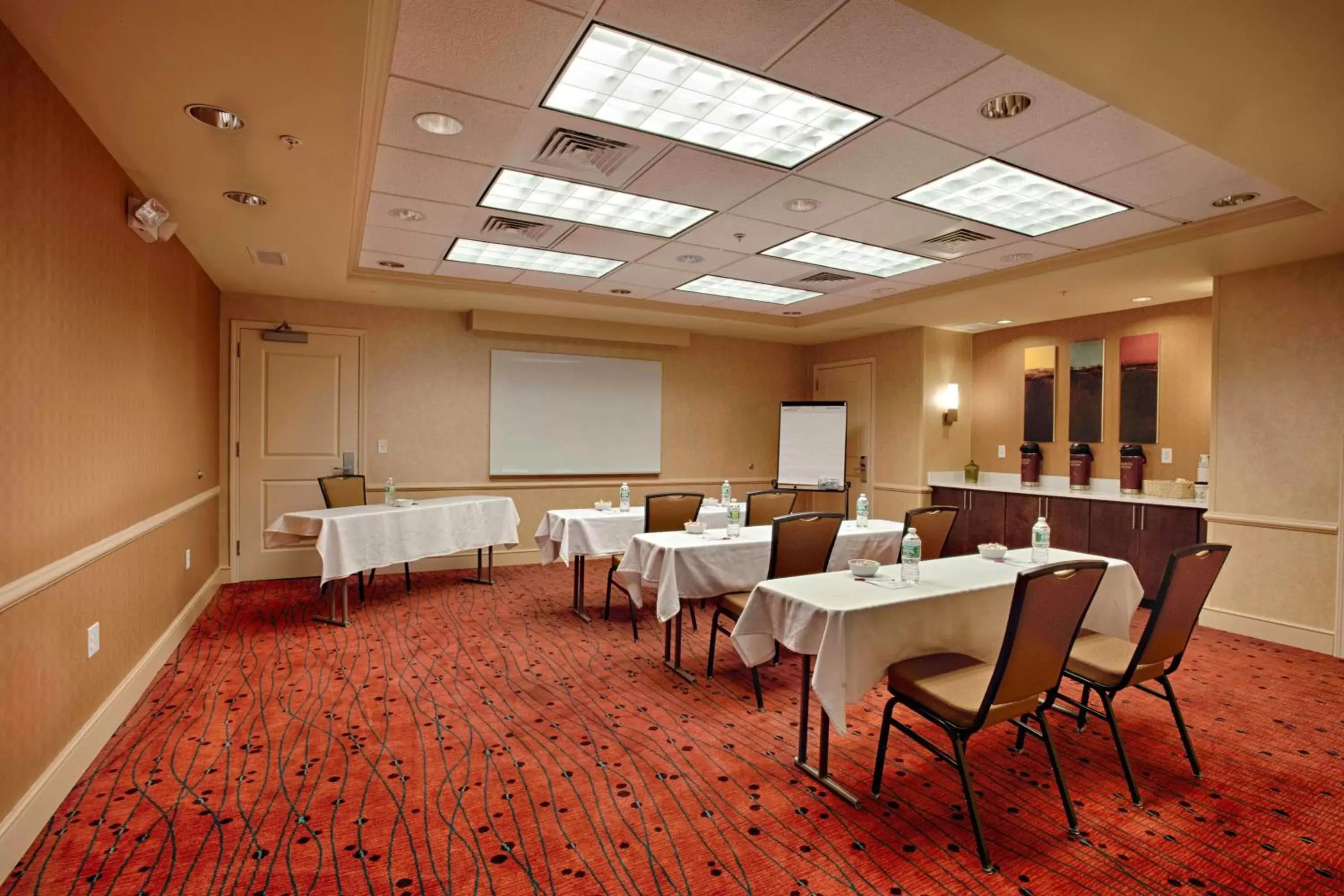 Meeting/conference room in Residence Inn Neptune at Gateway Center