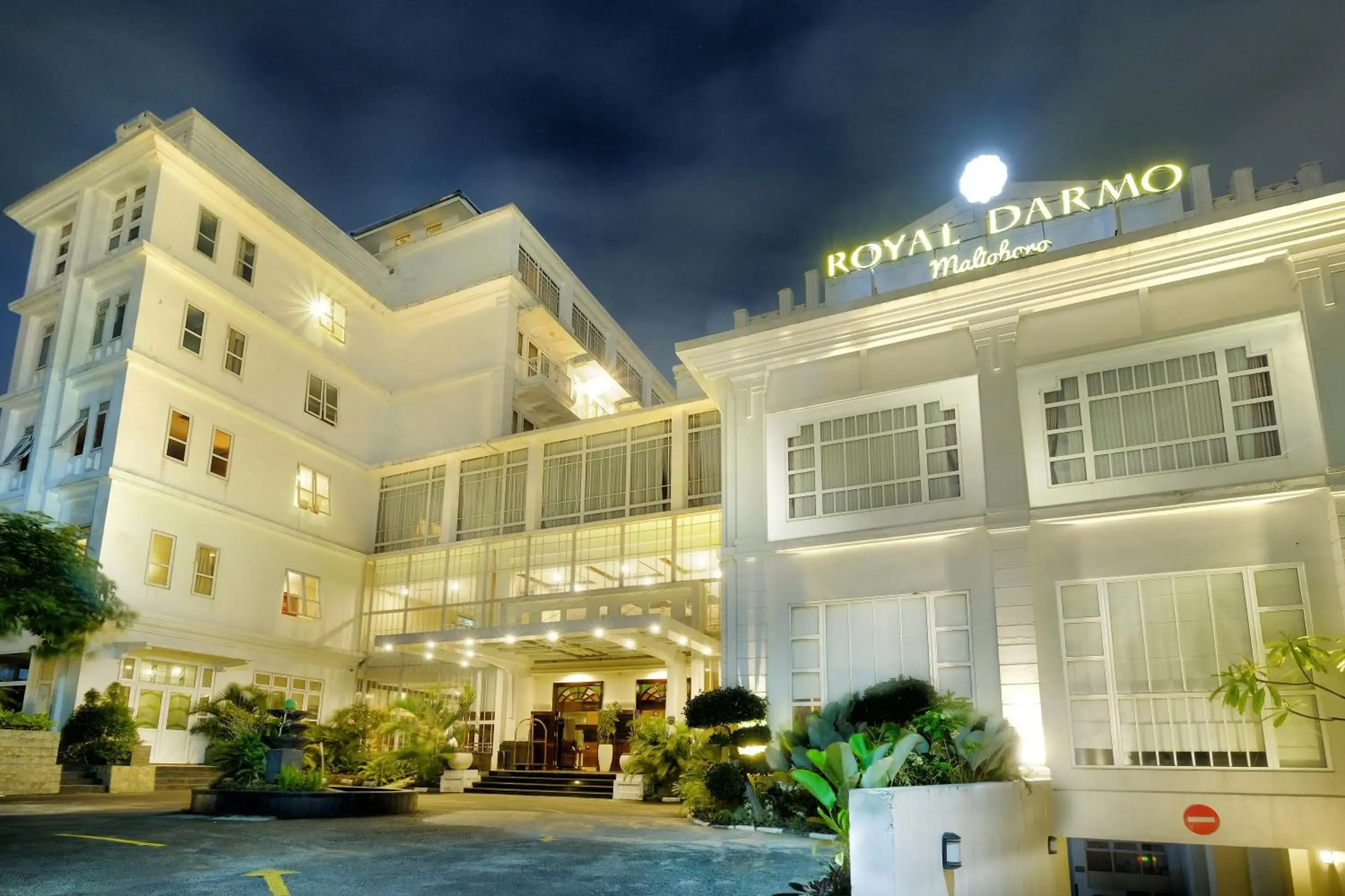 Property Building in Royal Darmo Malioboro Hotel