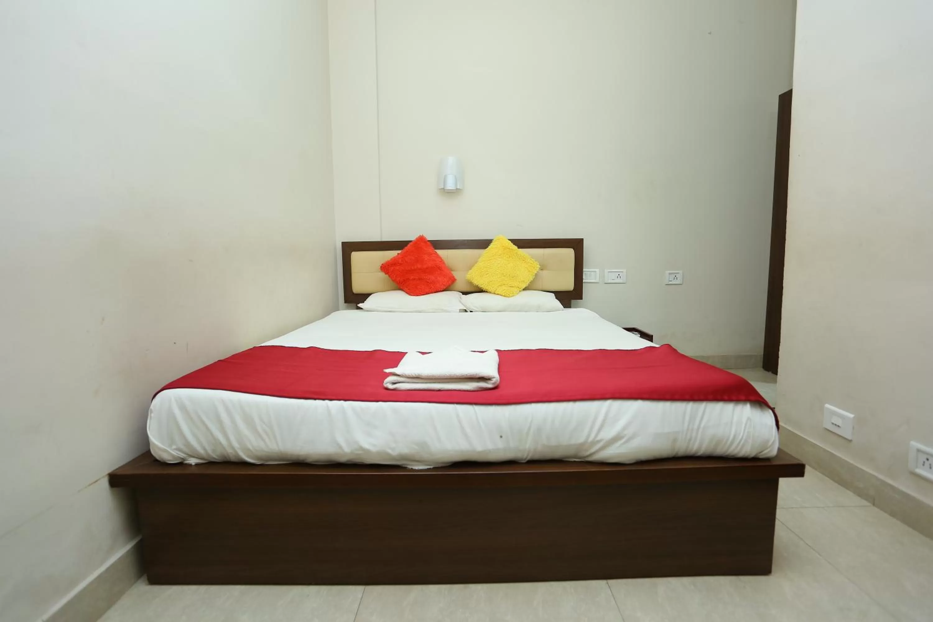 Bed in Hotel Innate Inn