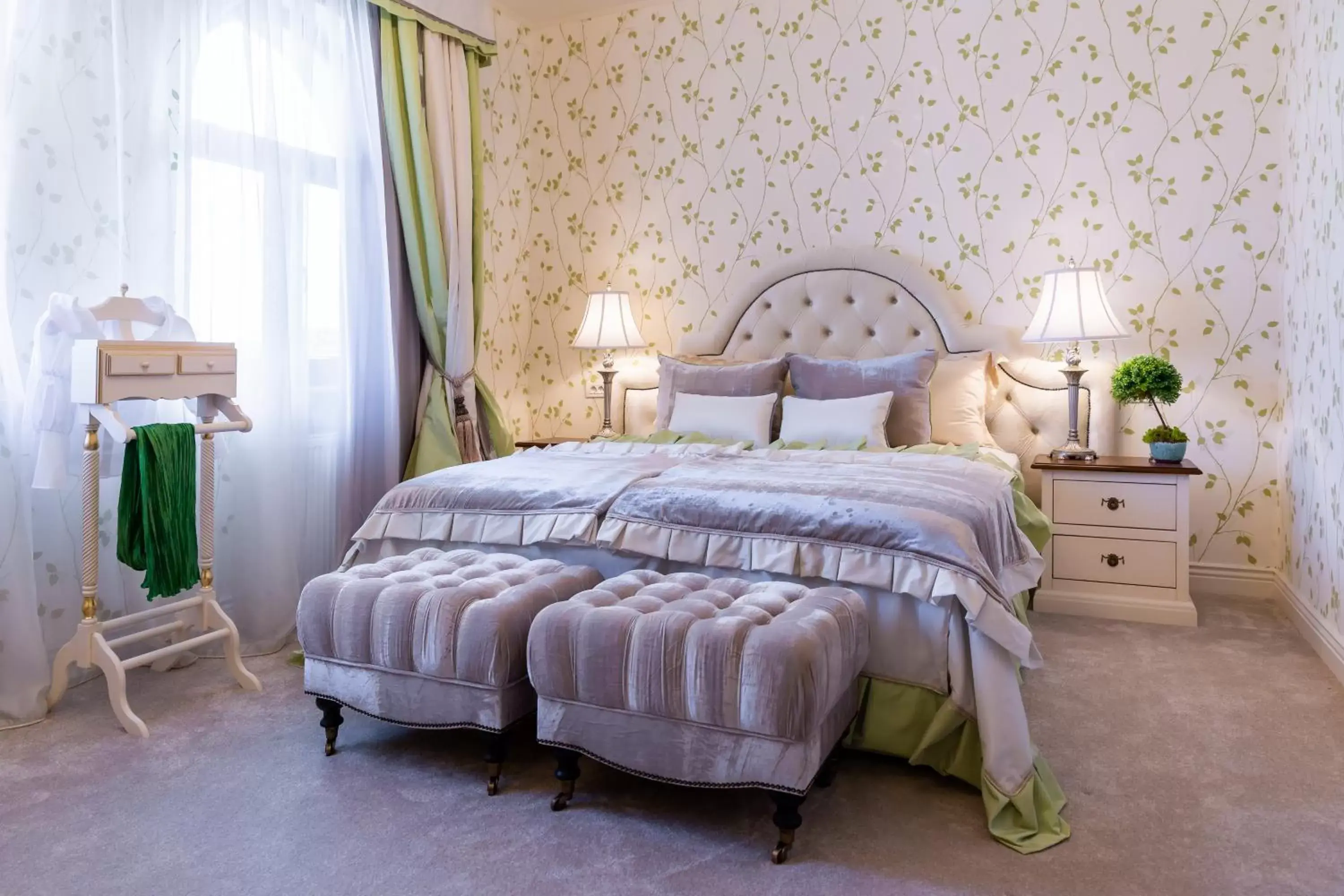 Photo of the whole room, Bed in Suter Palace Heritage Boutique Hotel