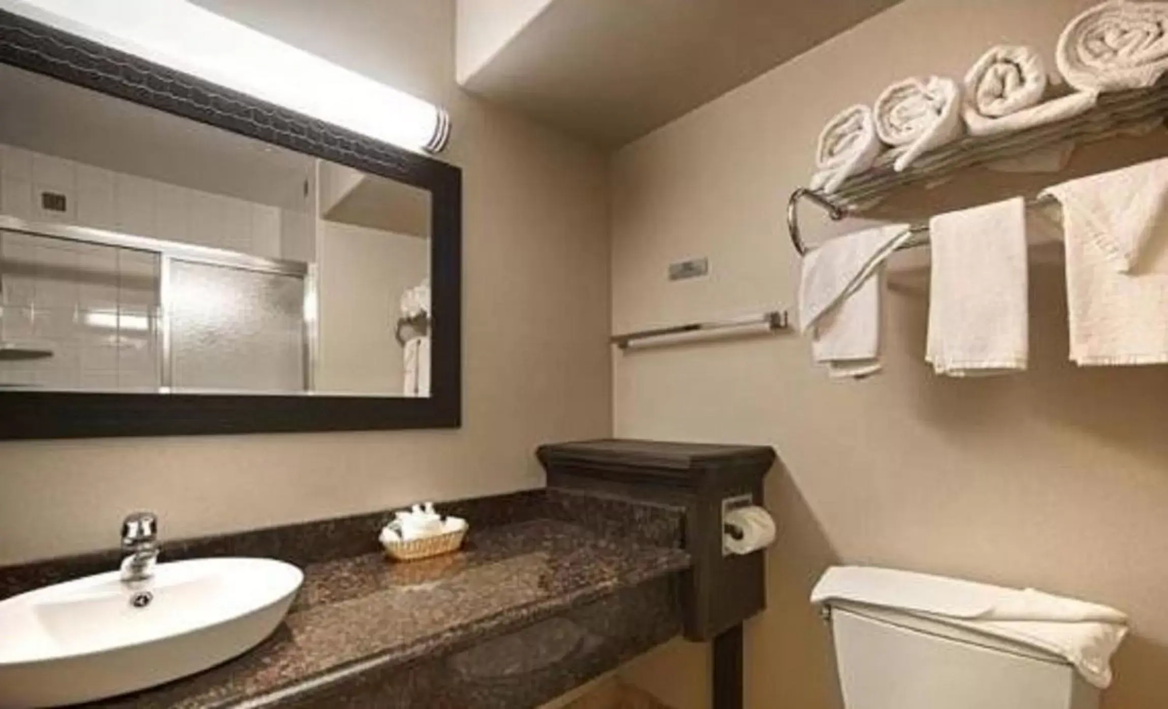 Bathroom in All Stay Suites