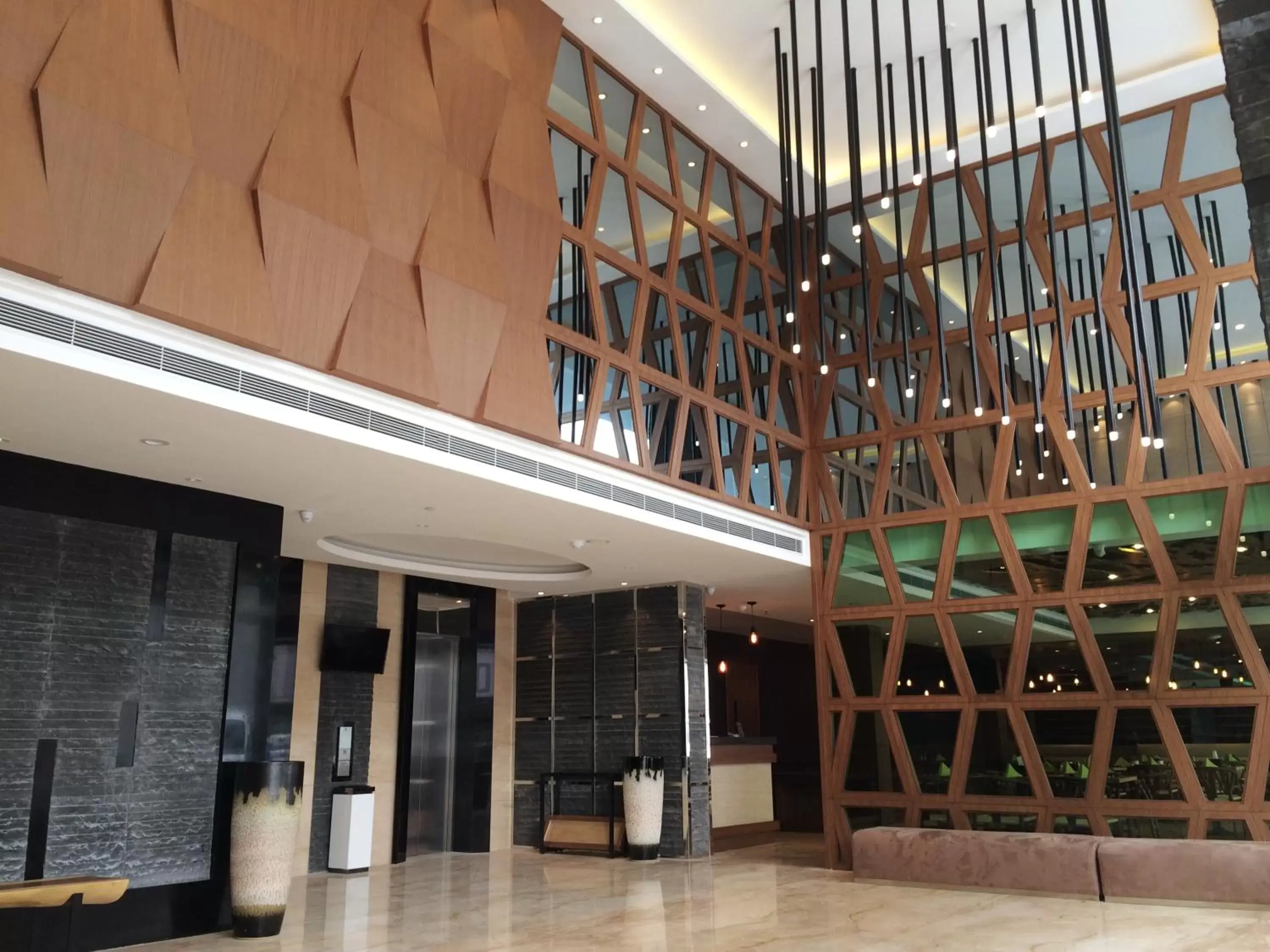 Lobby or reception in ESKA Hotel