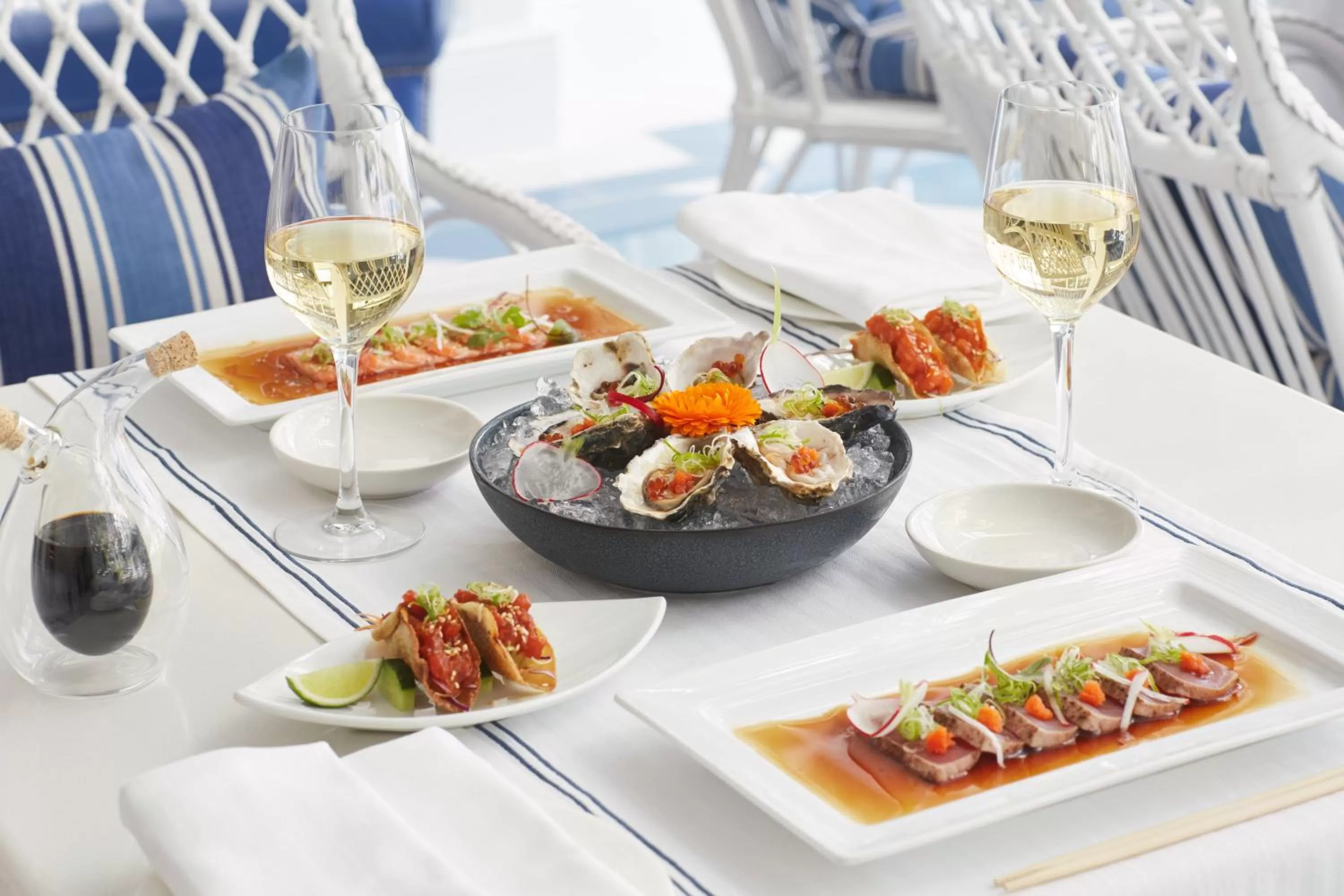 Restaurant/places to eat in Twelve Apostles Hotel & Spa