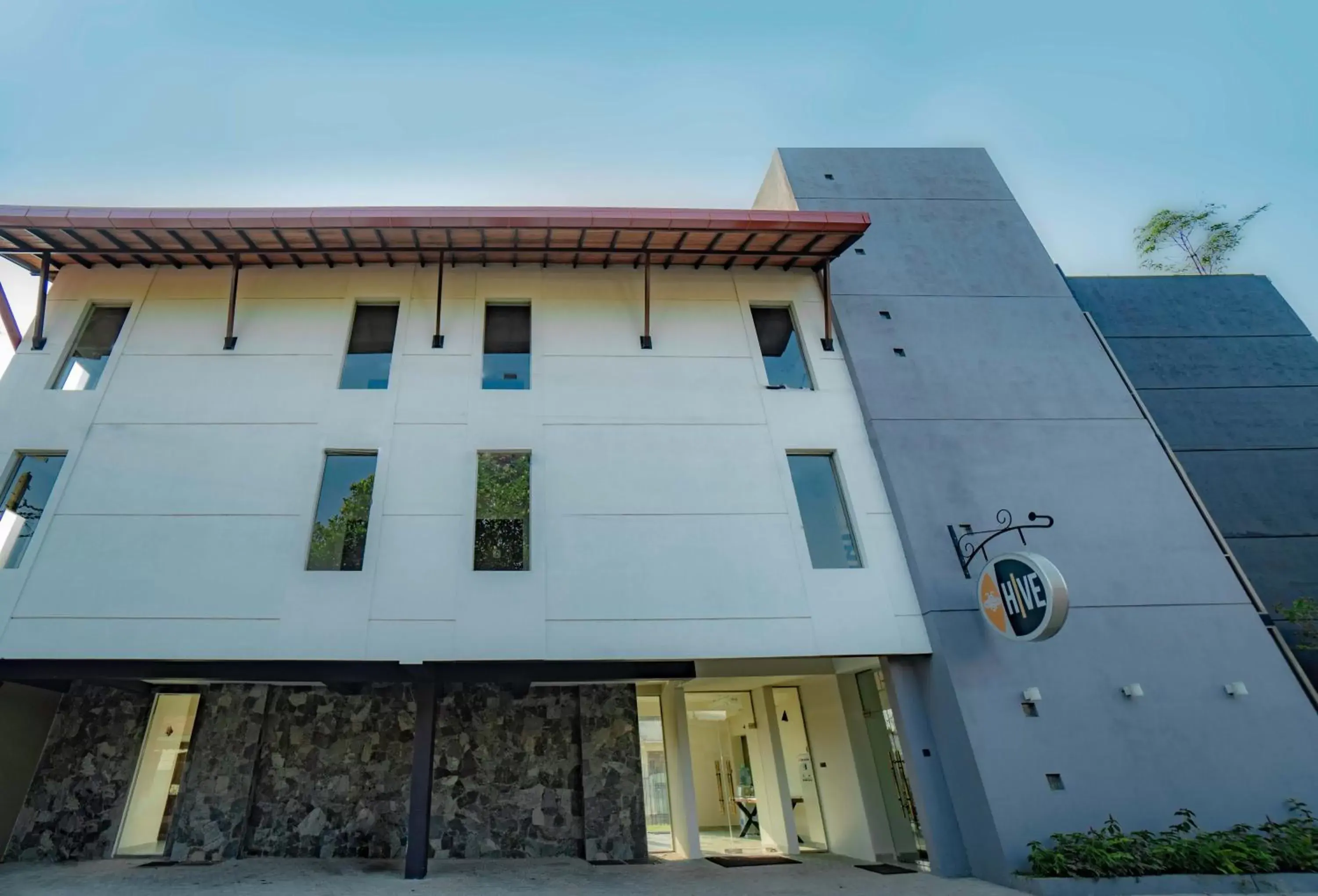 Property building in Hive 68 Hotel and Resorts - Negombo Property building in Hive 68 Hotel and Resorts - Negombo