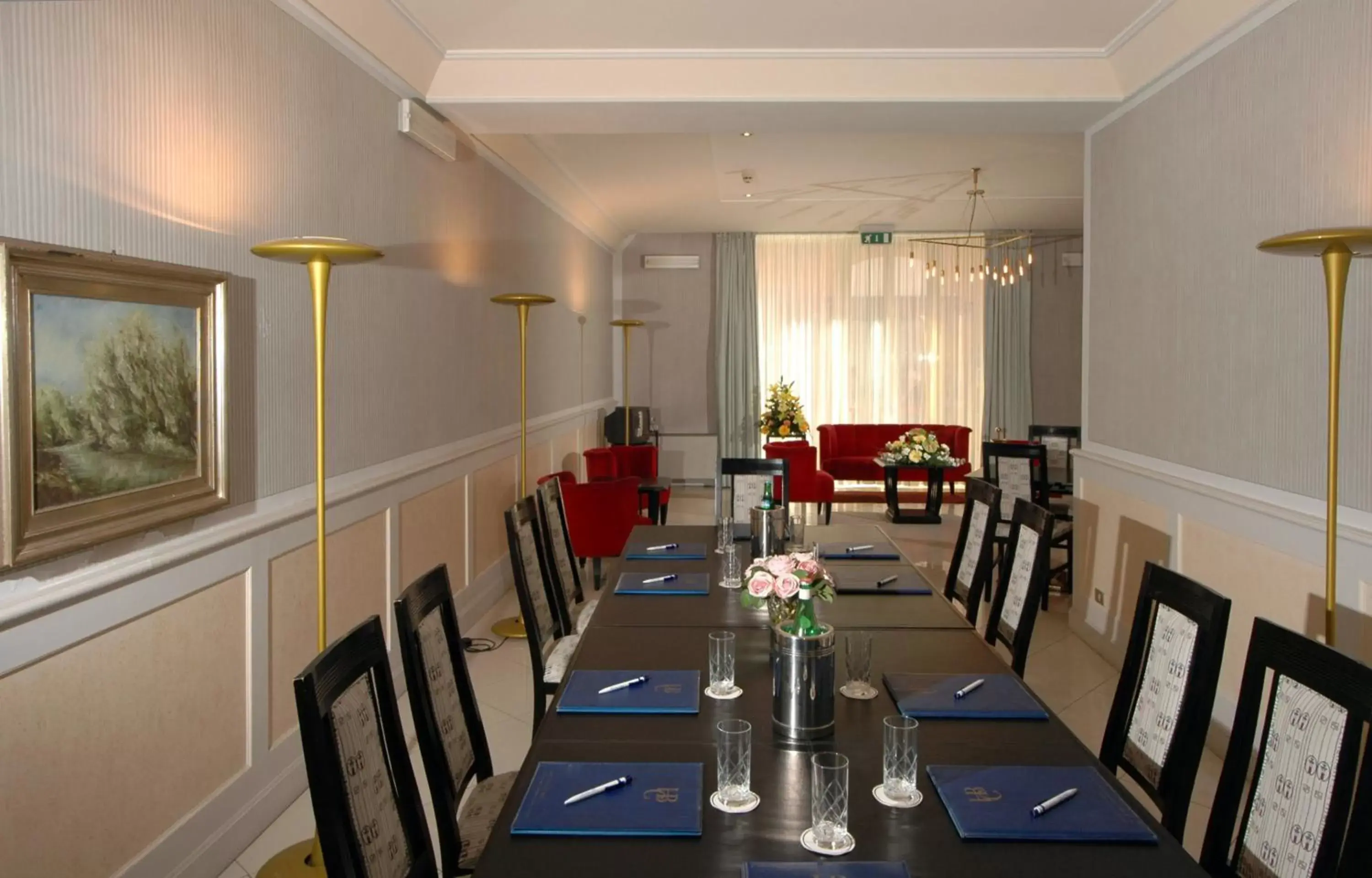 Restaurant/places to eat in Hotel Centrale Byron Restaurant/places to eat in Hotel Centrale Byron