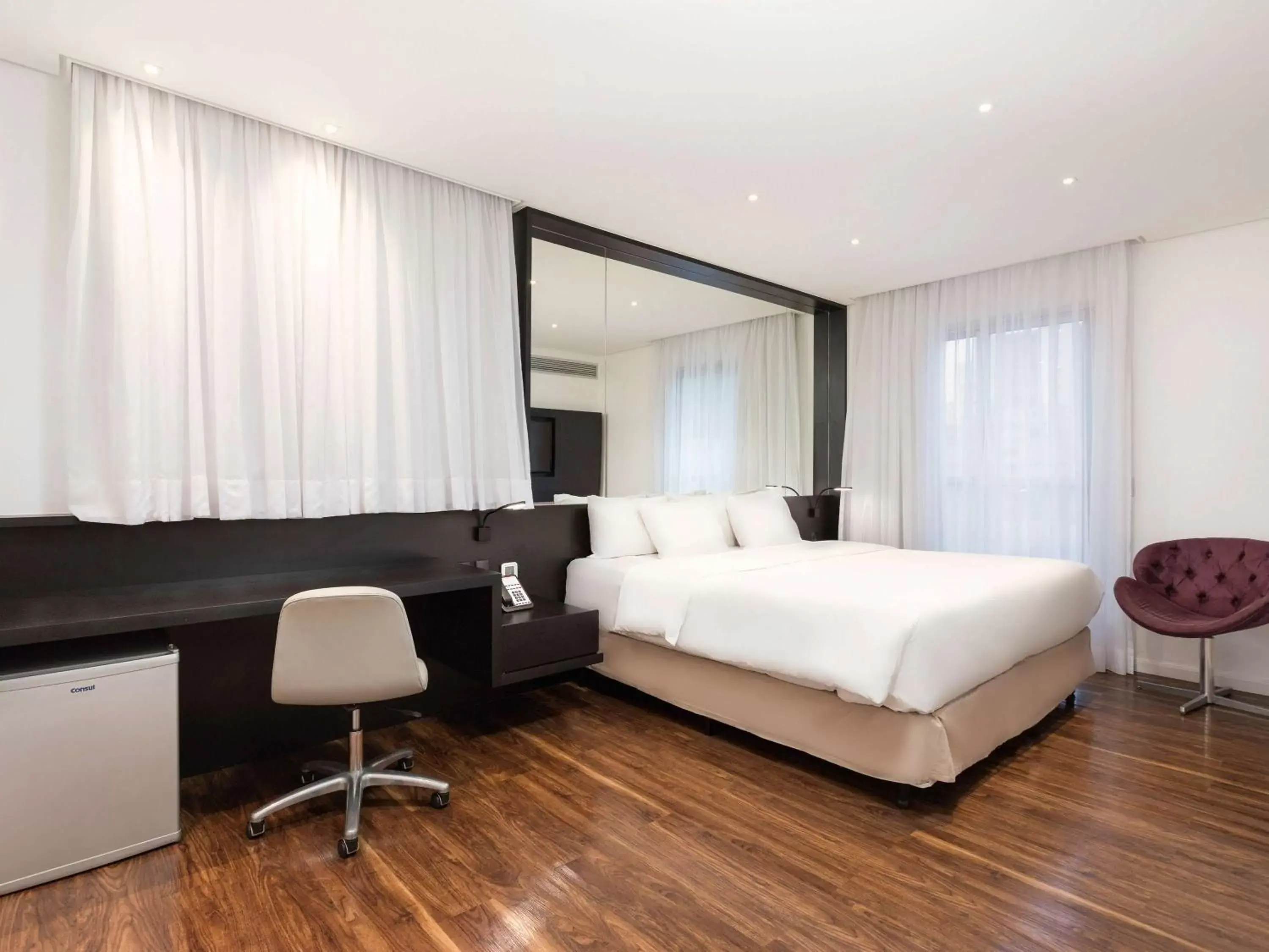 Photo of the whole room in Mercure Sao Paulo Paulista