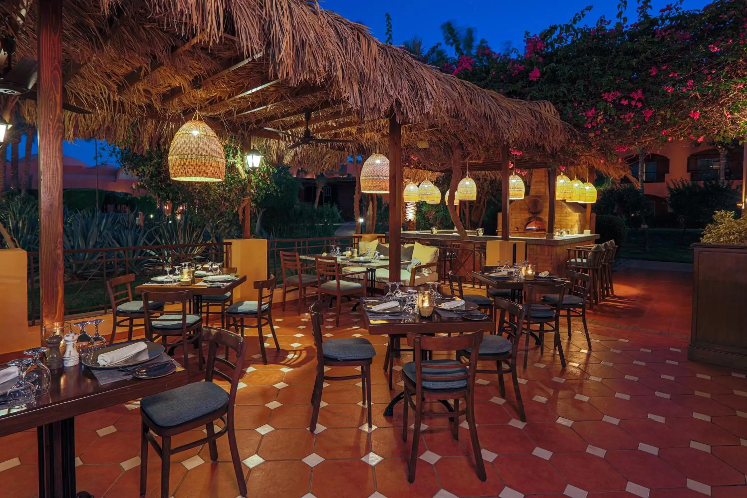 Restaurant/Places to Eat in Iberotel Makadi Beach