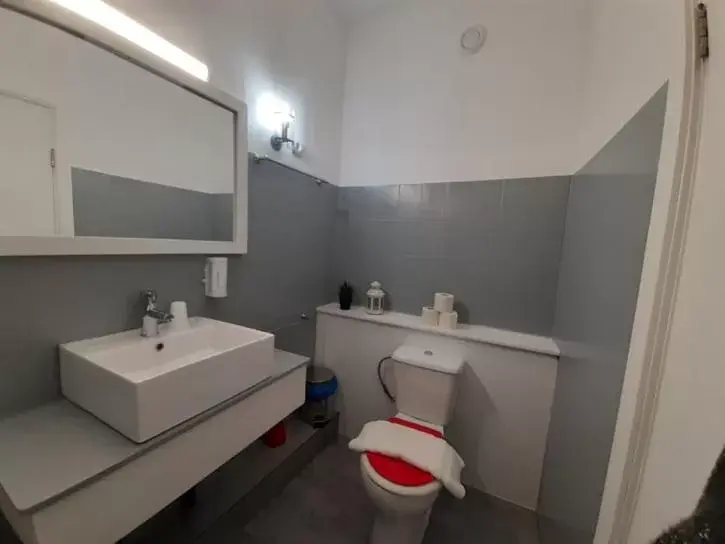 Bathroom in Hotel D Joao Miranda do douro