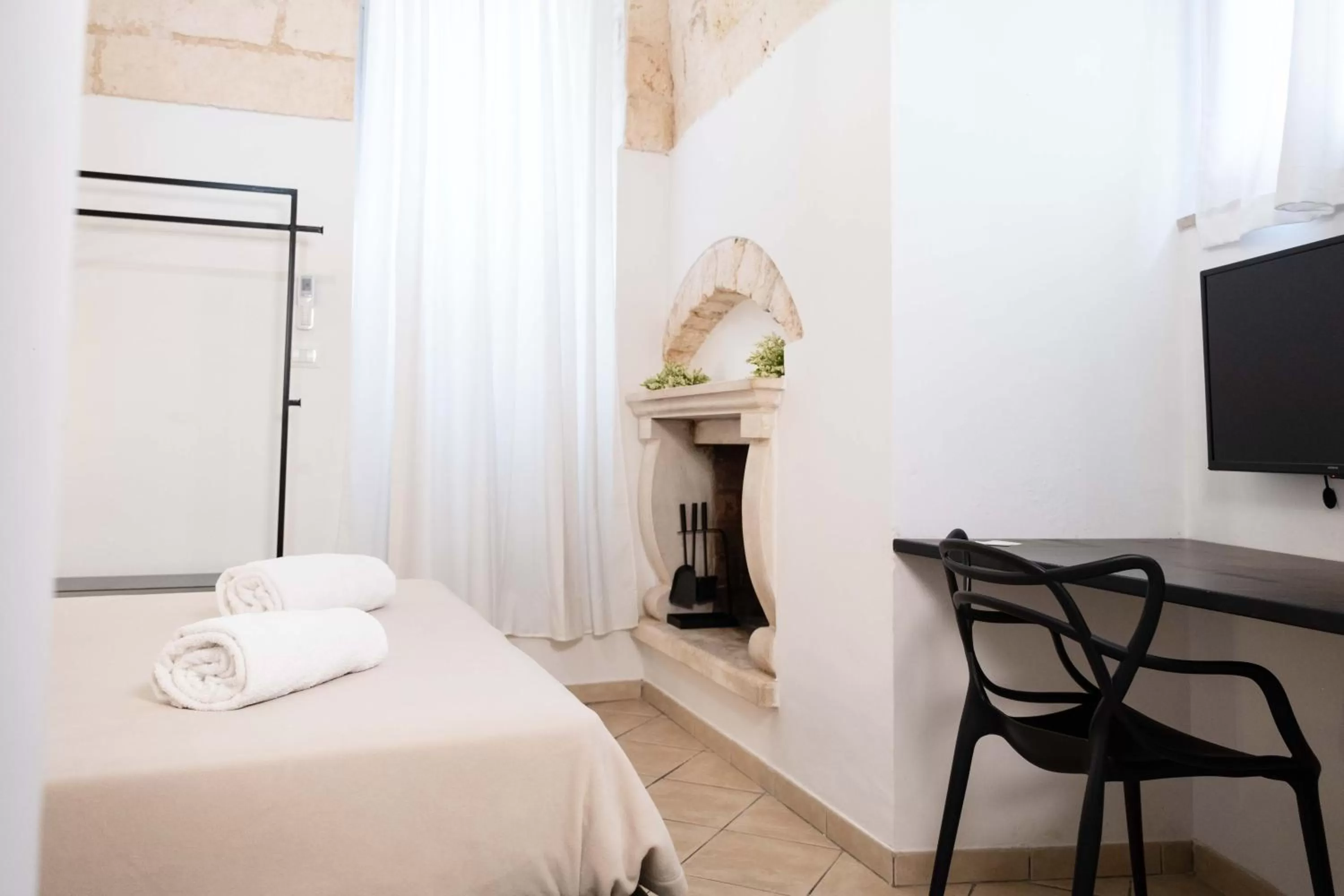 Bed in Dama Bianca Boutique Hotel Ostuni