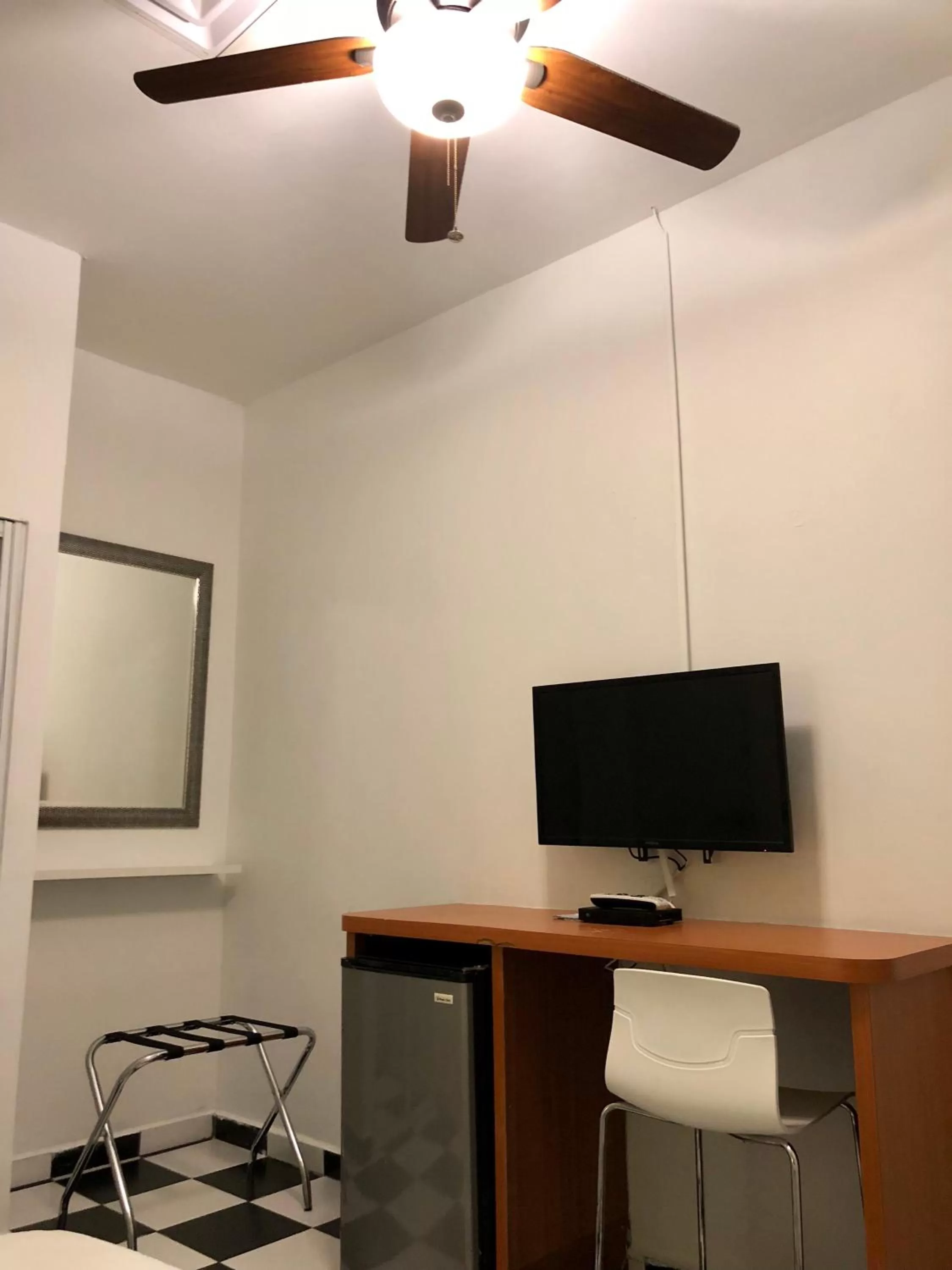 Photo of the whole room, TV/Entertainment Center in Navona Studios