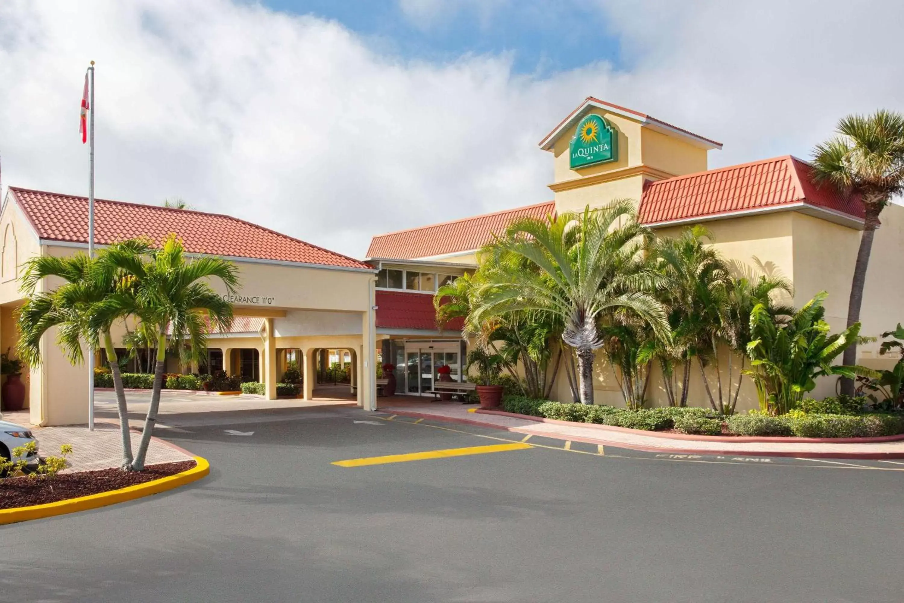 Property Building in La Quinta Inn by Wyndham Cocoa Beach-Port Canaveral