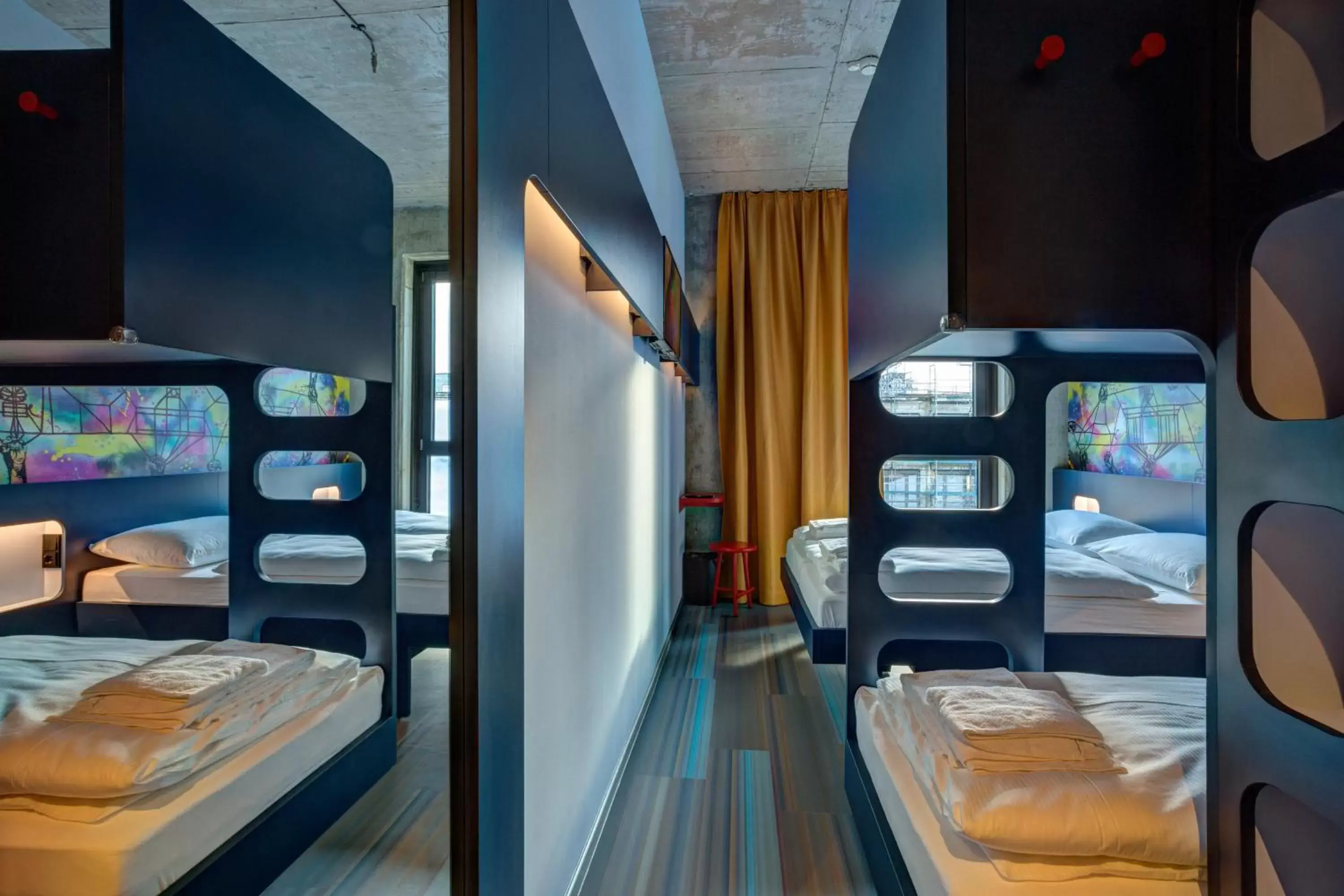 Photo of the whole room, Bunk Bed in MEININGER Hotel Berlin East Side Gallery