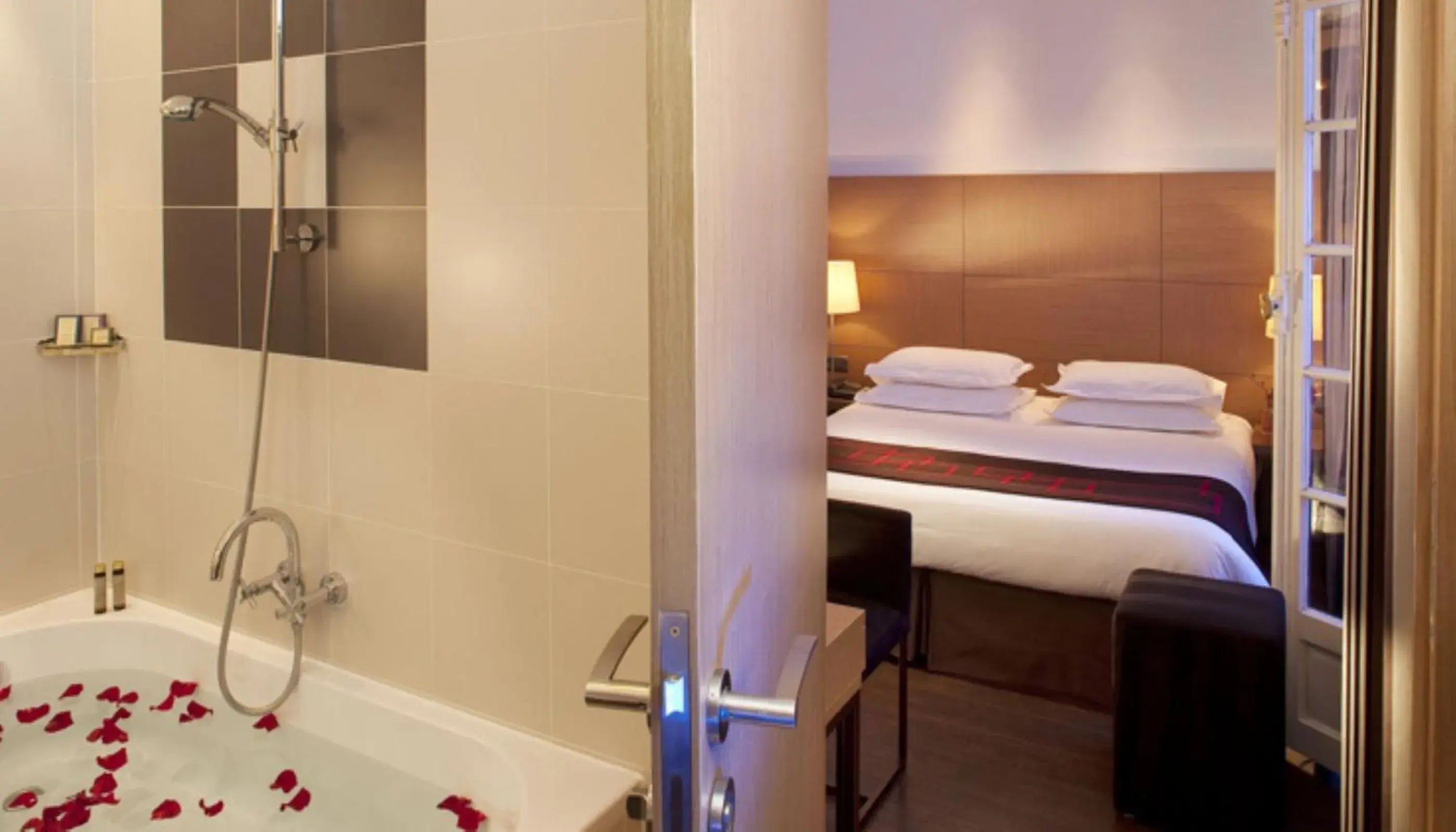 Deluxe Double or Twin Room in Villathena Deluxe Double or Twin Room in Villathena