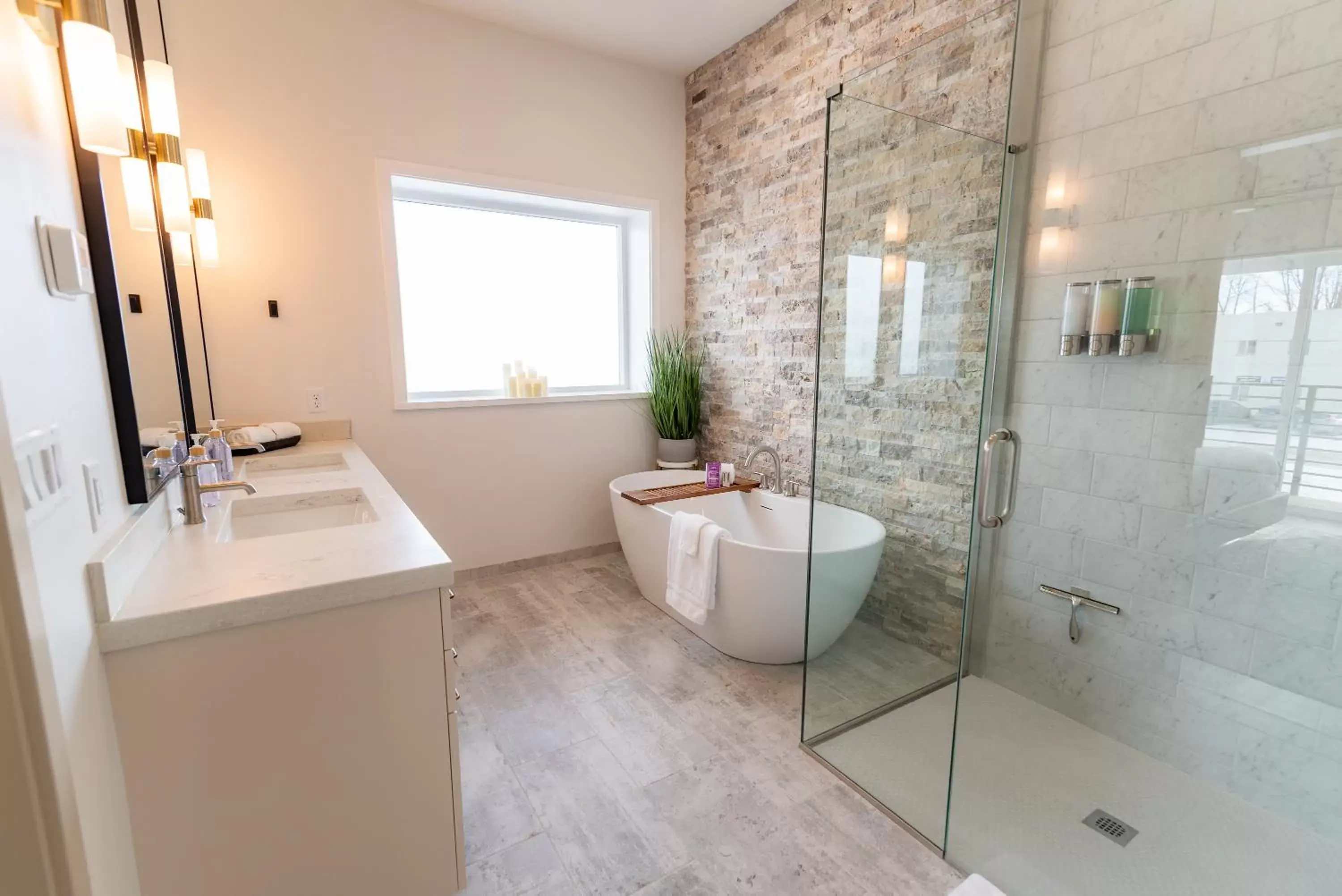 Shower, Bathroom in Colony Suites