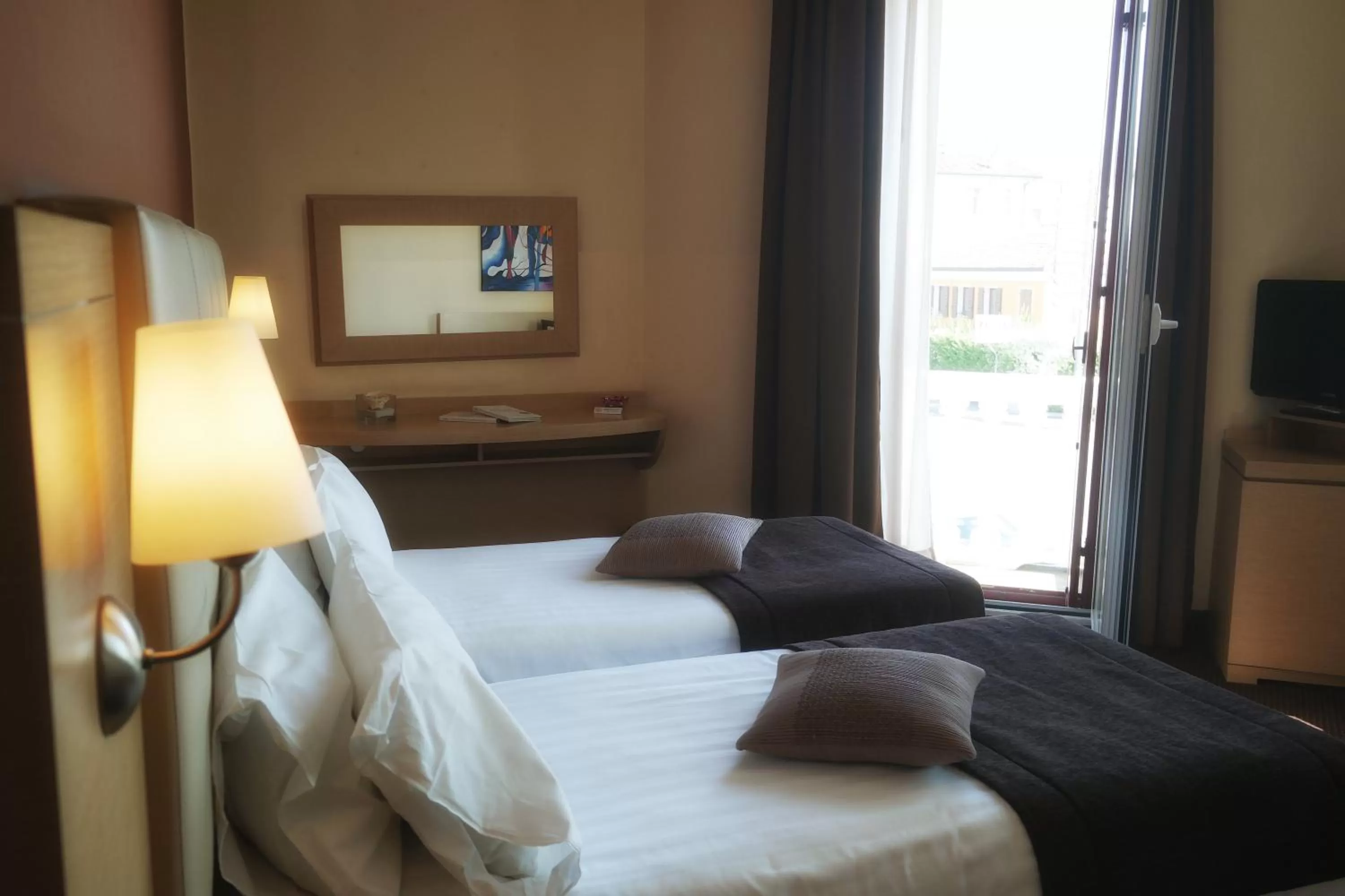 Other, Bed in Hotel Vittoria