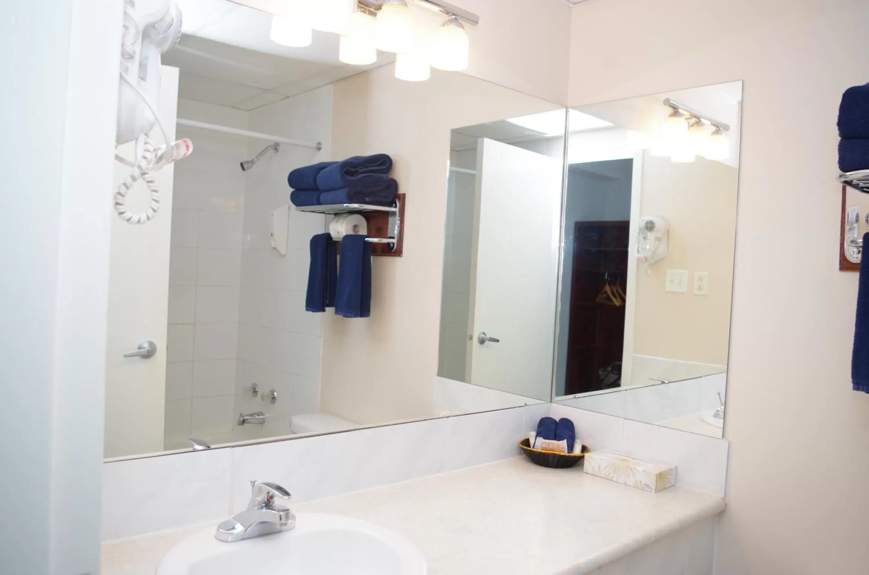 Bathroom in Causeway Bay Hotel