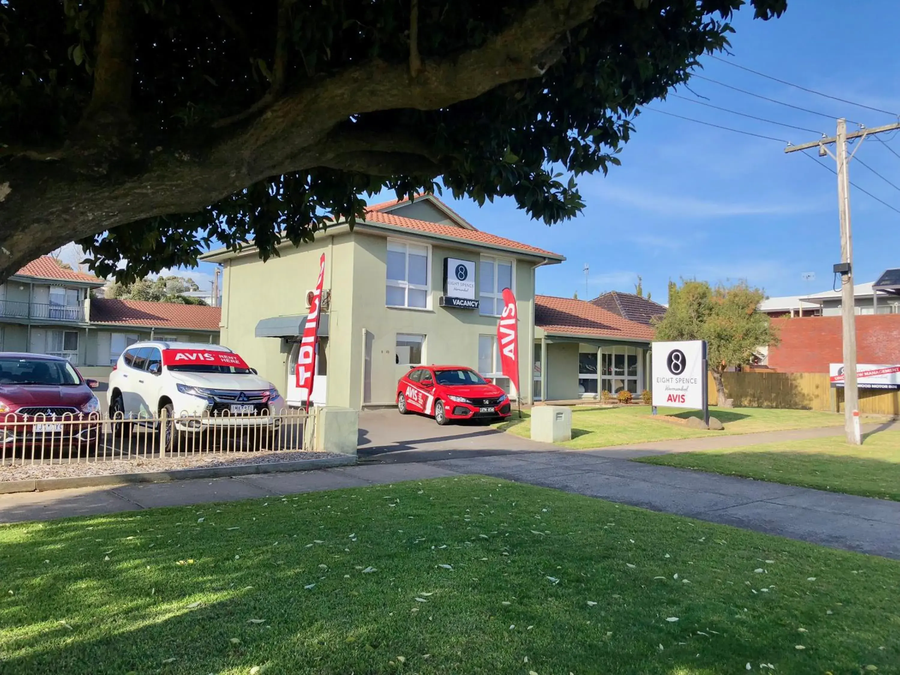 Facade/entrance, Property Building in Eight Spence