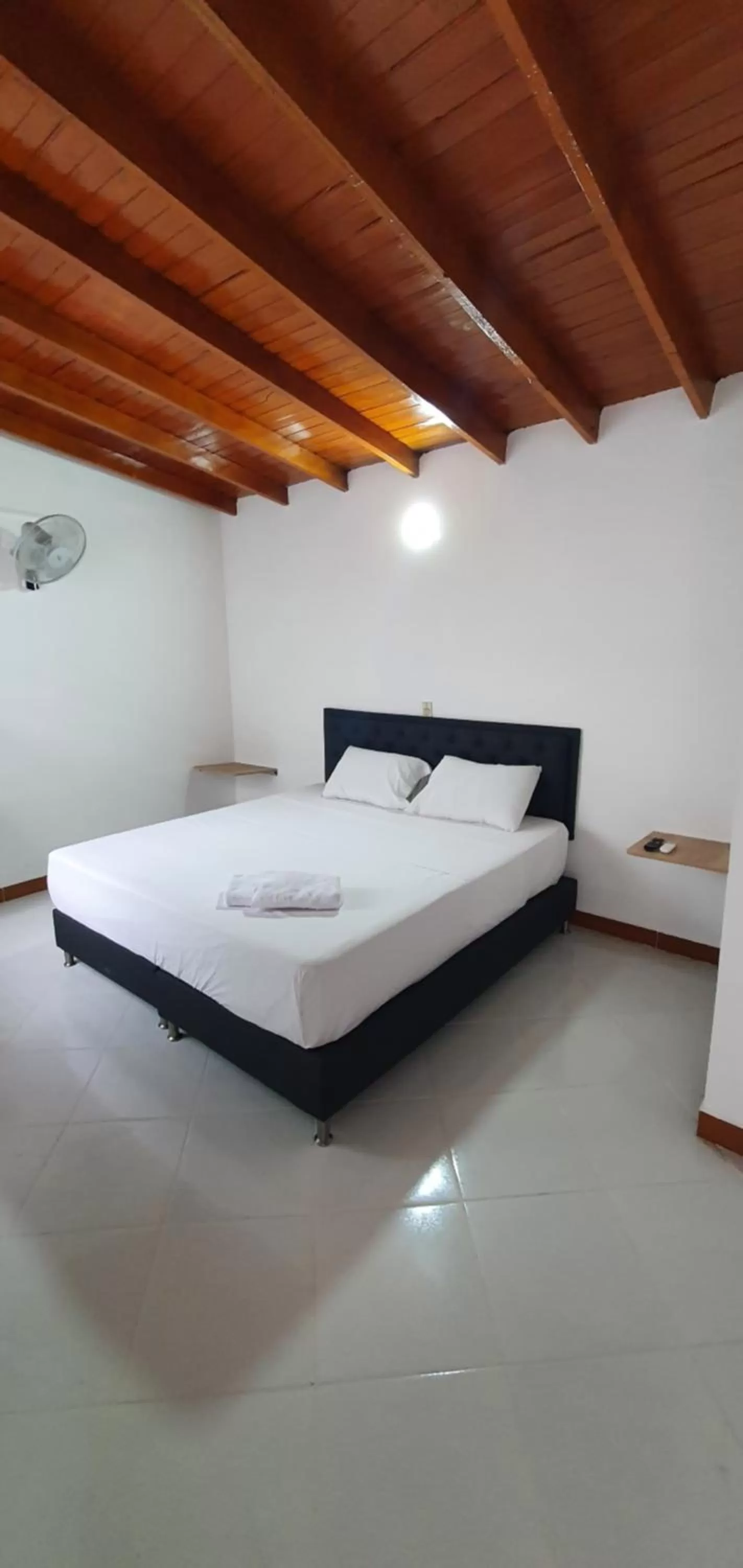 Photo of the whole room, Bed in Hotel Picasso 70