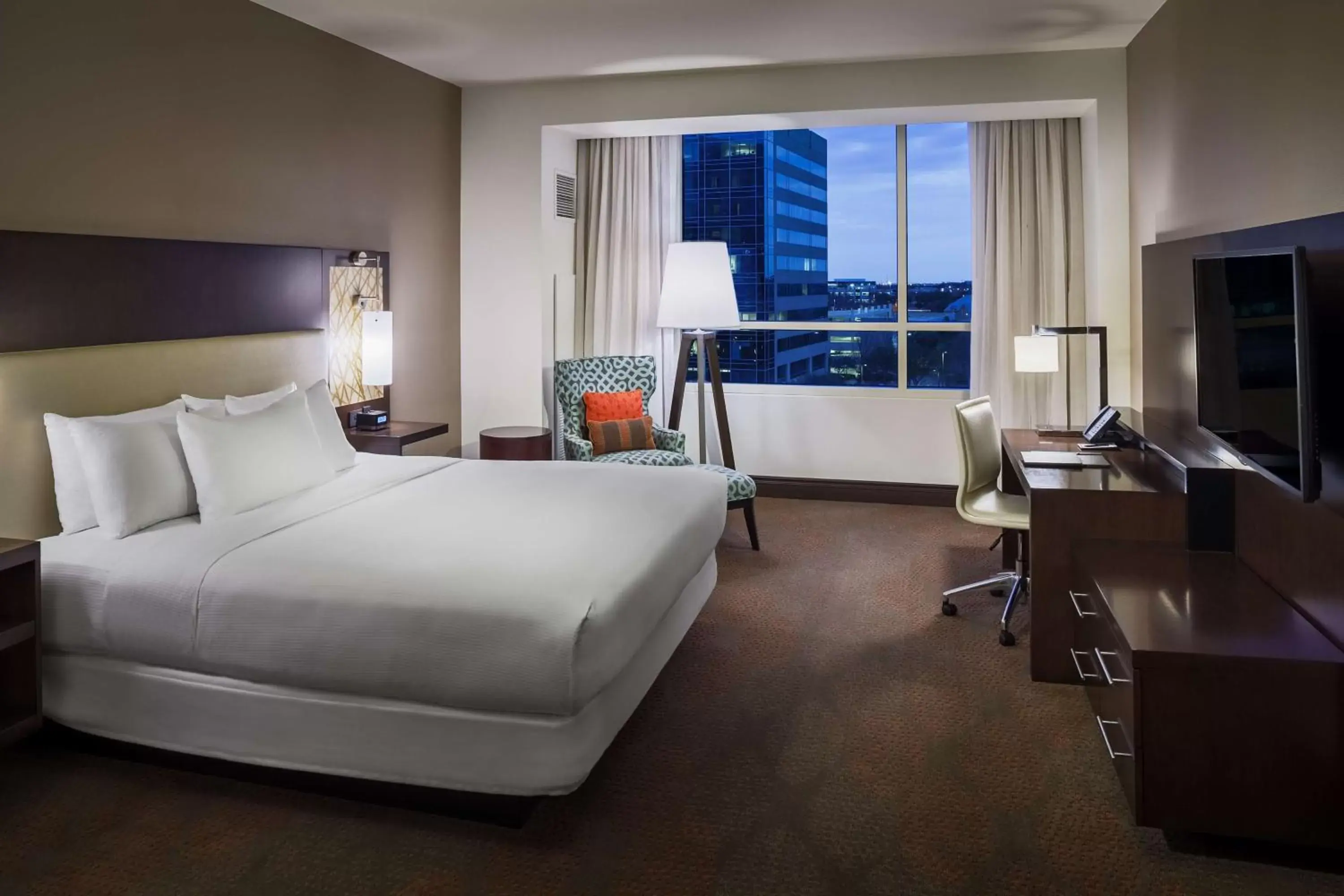 Bedroom in Hilton Dallas/Plano Granite Park