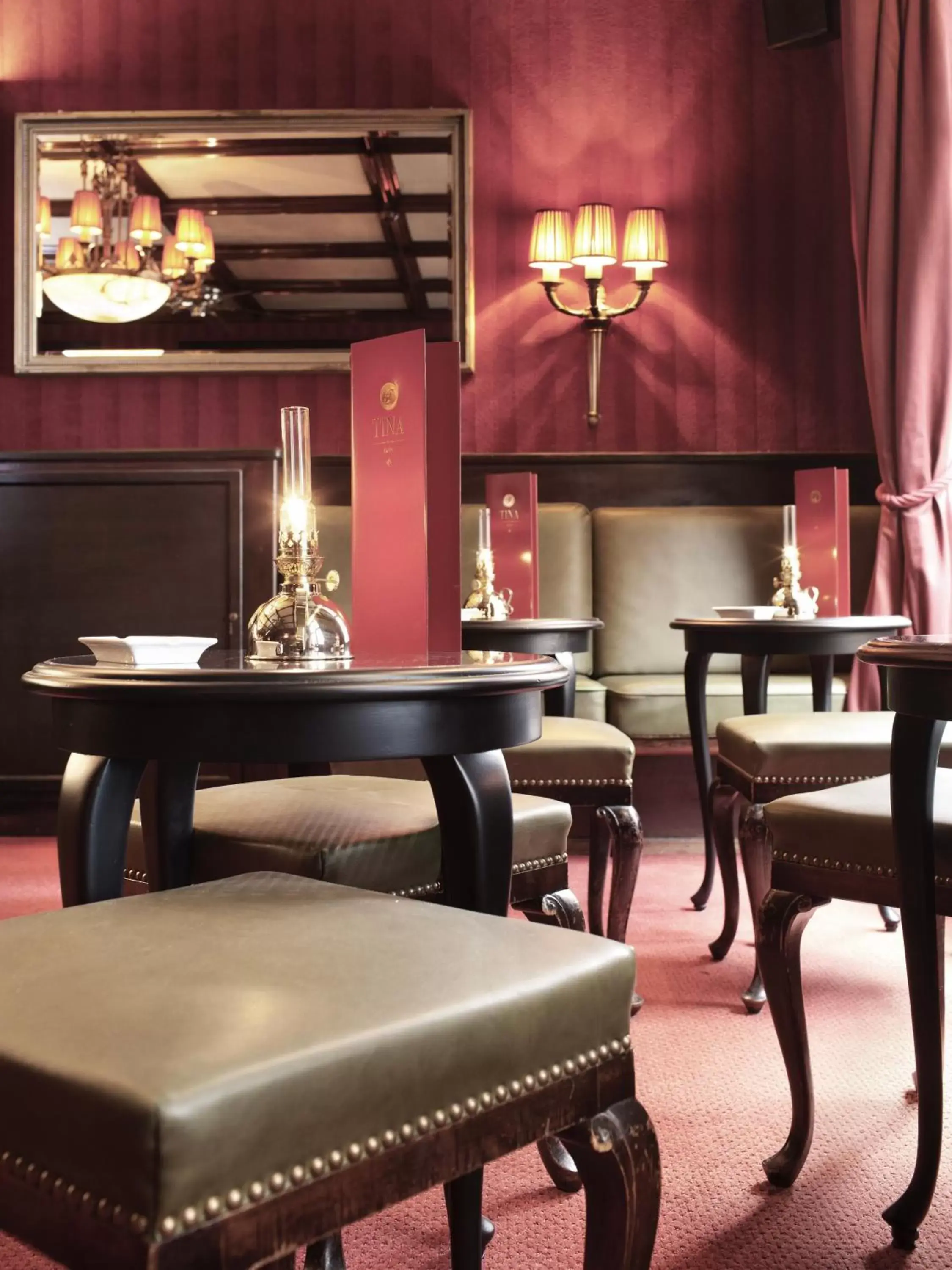 Lounge or bar, Restaurant/Places to Eat in Boutique Hotel Wellenberg